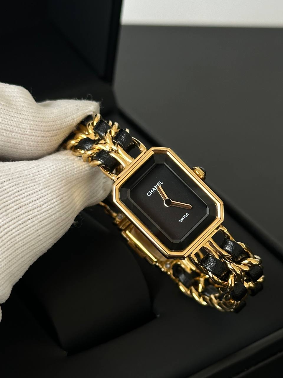 CHANEL Première Iconic Chain Watch