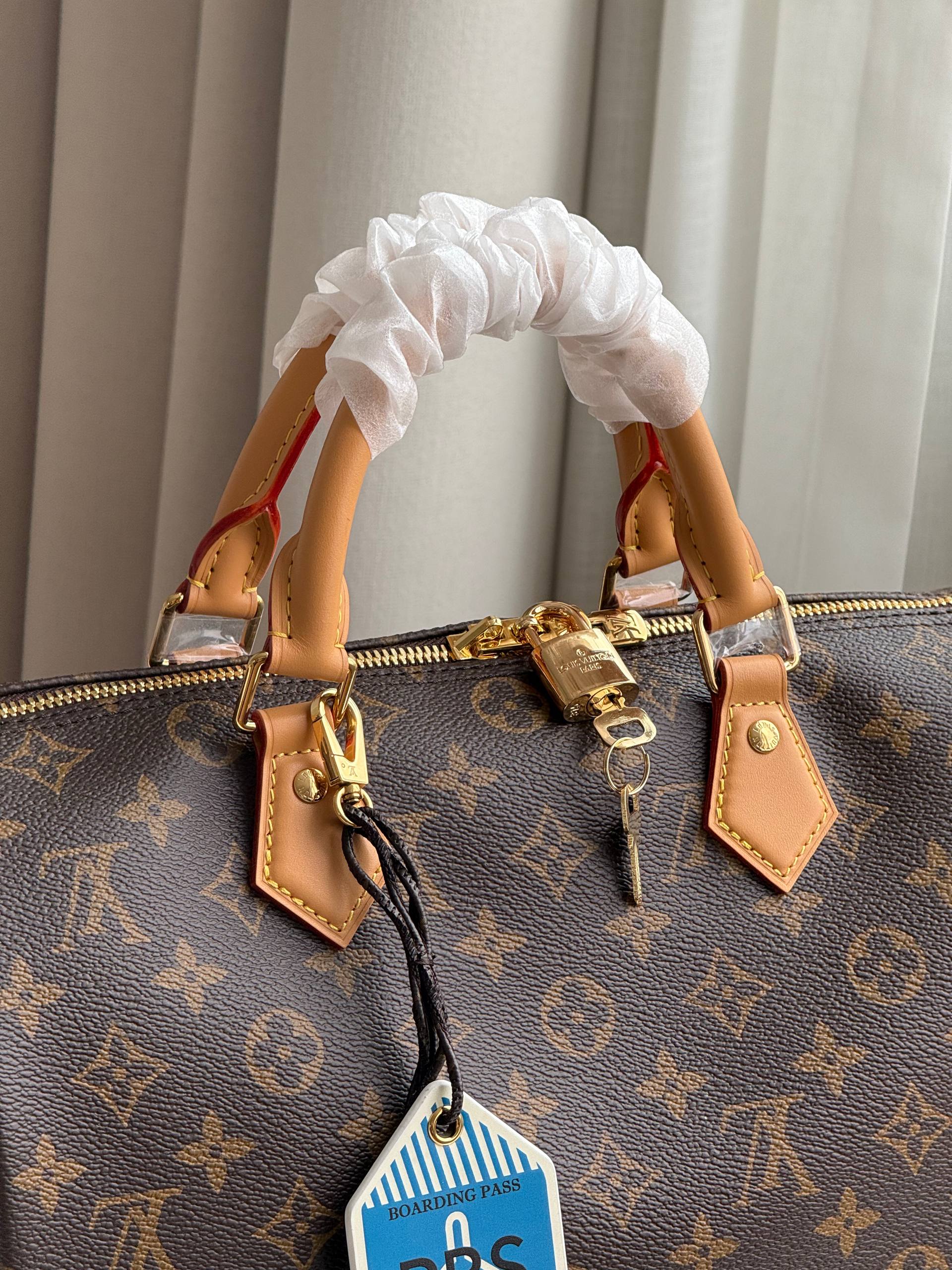 Louis Vuitton Speedy Bandoulière 30