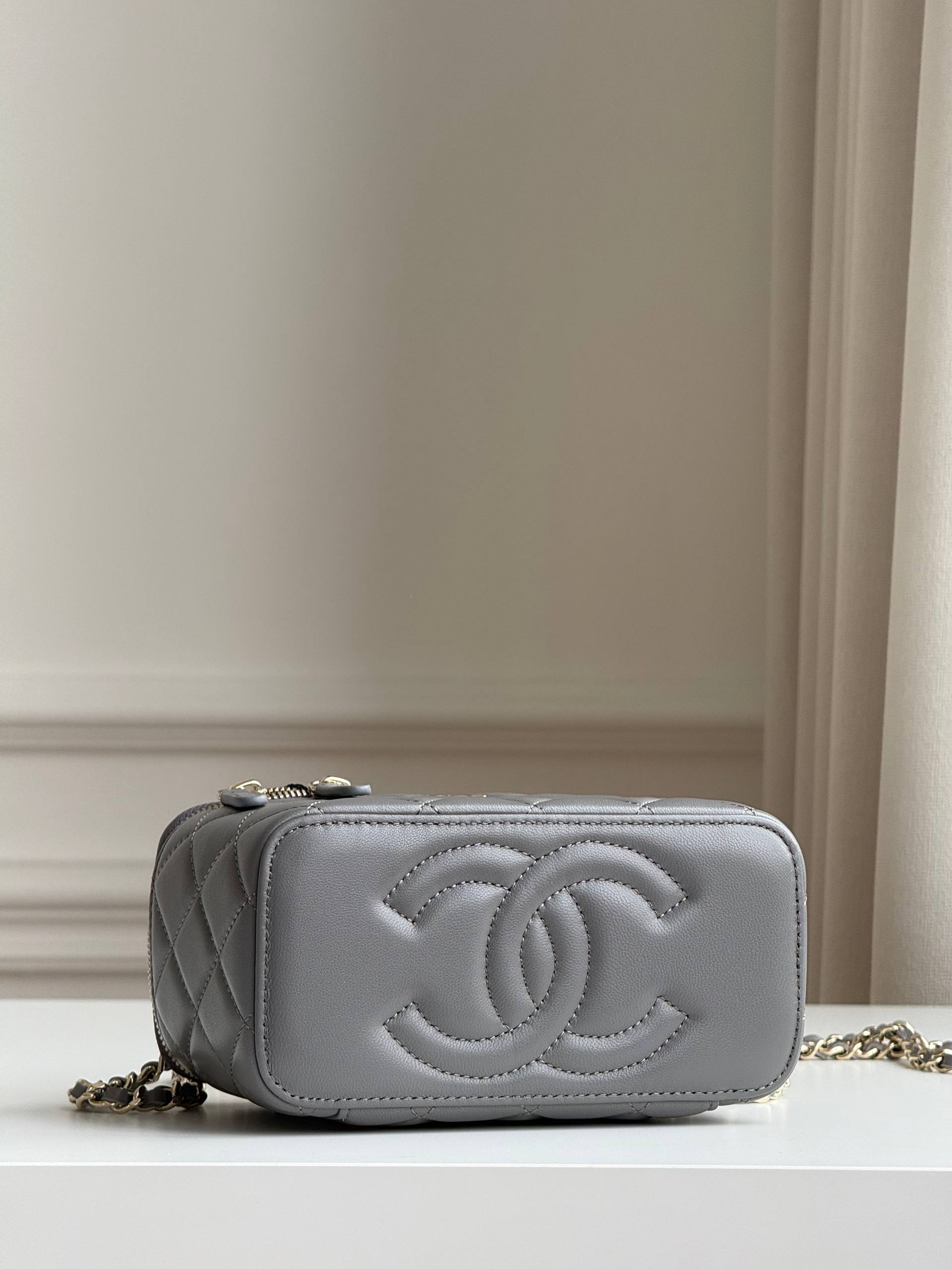 CHANEL Grey Quilted Lambskin Vanity Case with Top Handle & Chain Strap