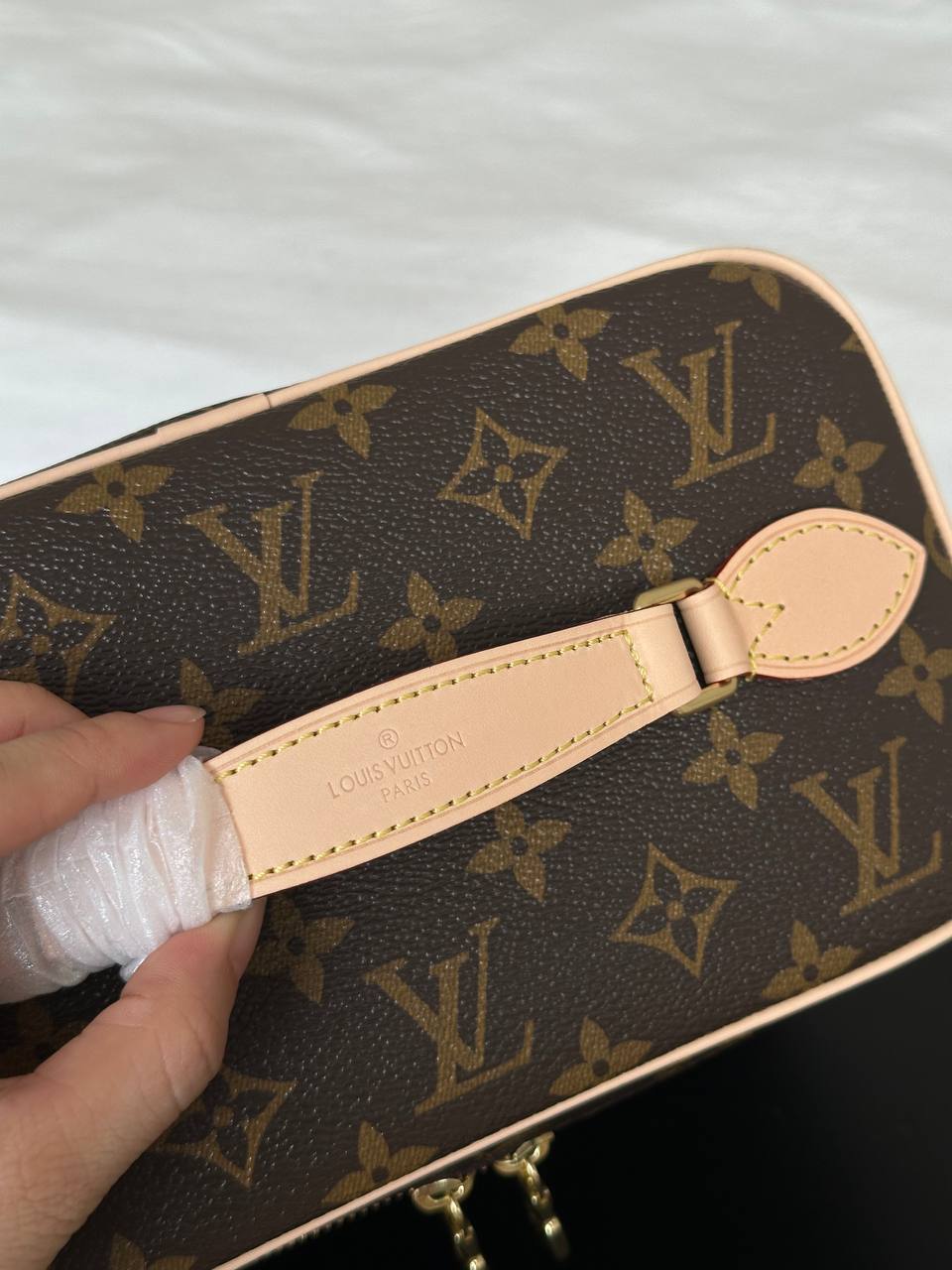 Louis Vuitton Monogram Canvas Handheld Cosmetic Vanity Case