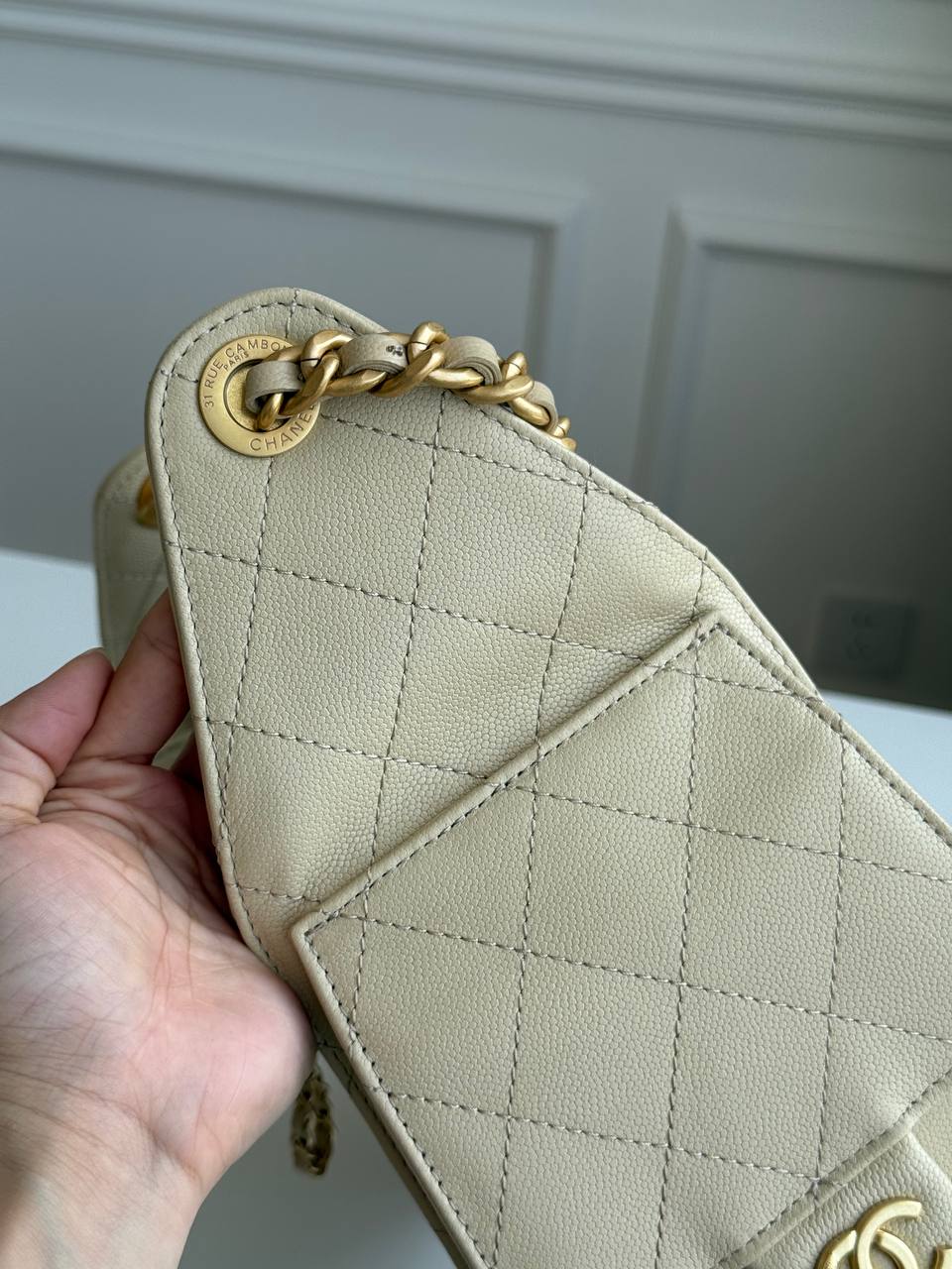 CHANEL 25 Small Handbag