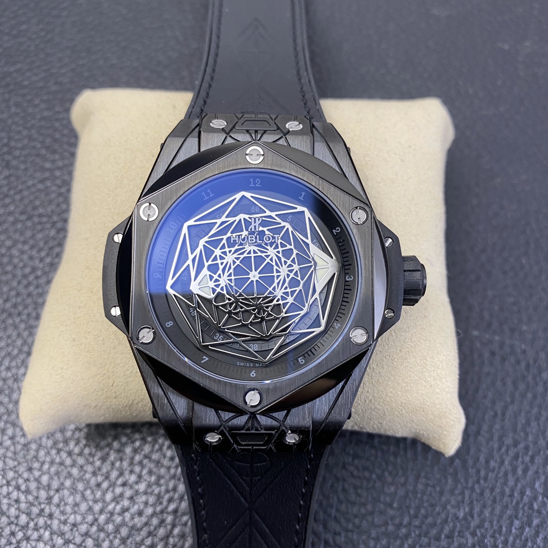 Hublot Big Bang 415.CX.1114.VR.MXM17 45mm Mens Watch