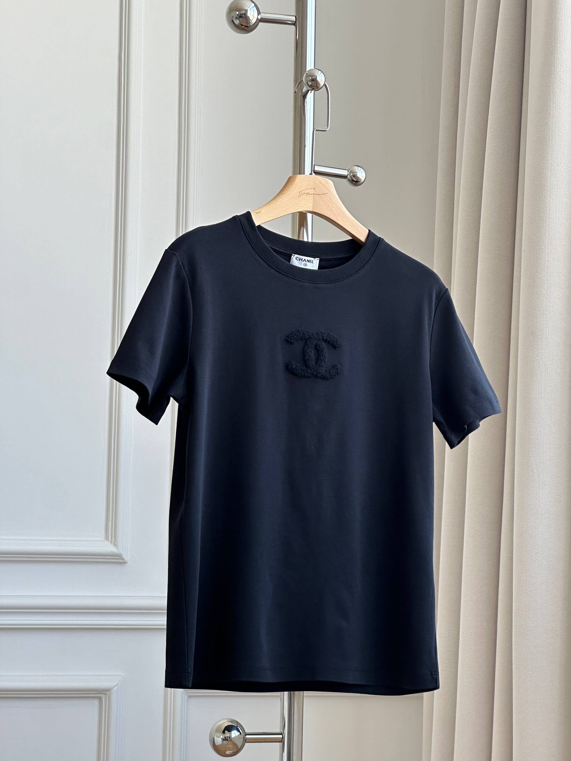 Chanel Interlocking CC Towel Embroidery Cotton T-Shirt