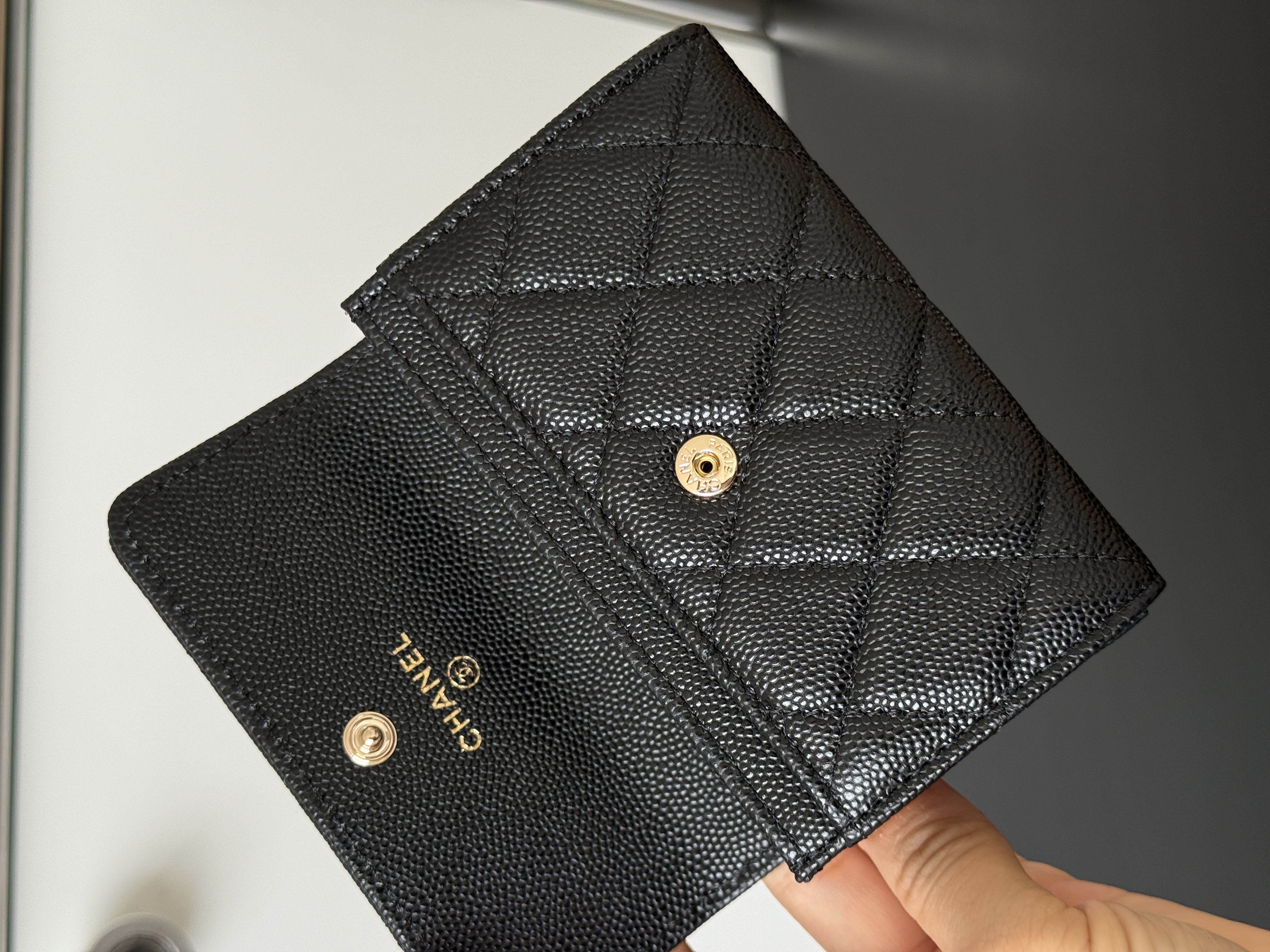 CHANEL Matelassé Flap Card Holder