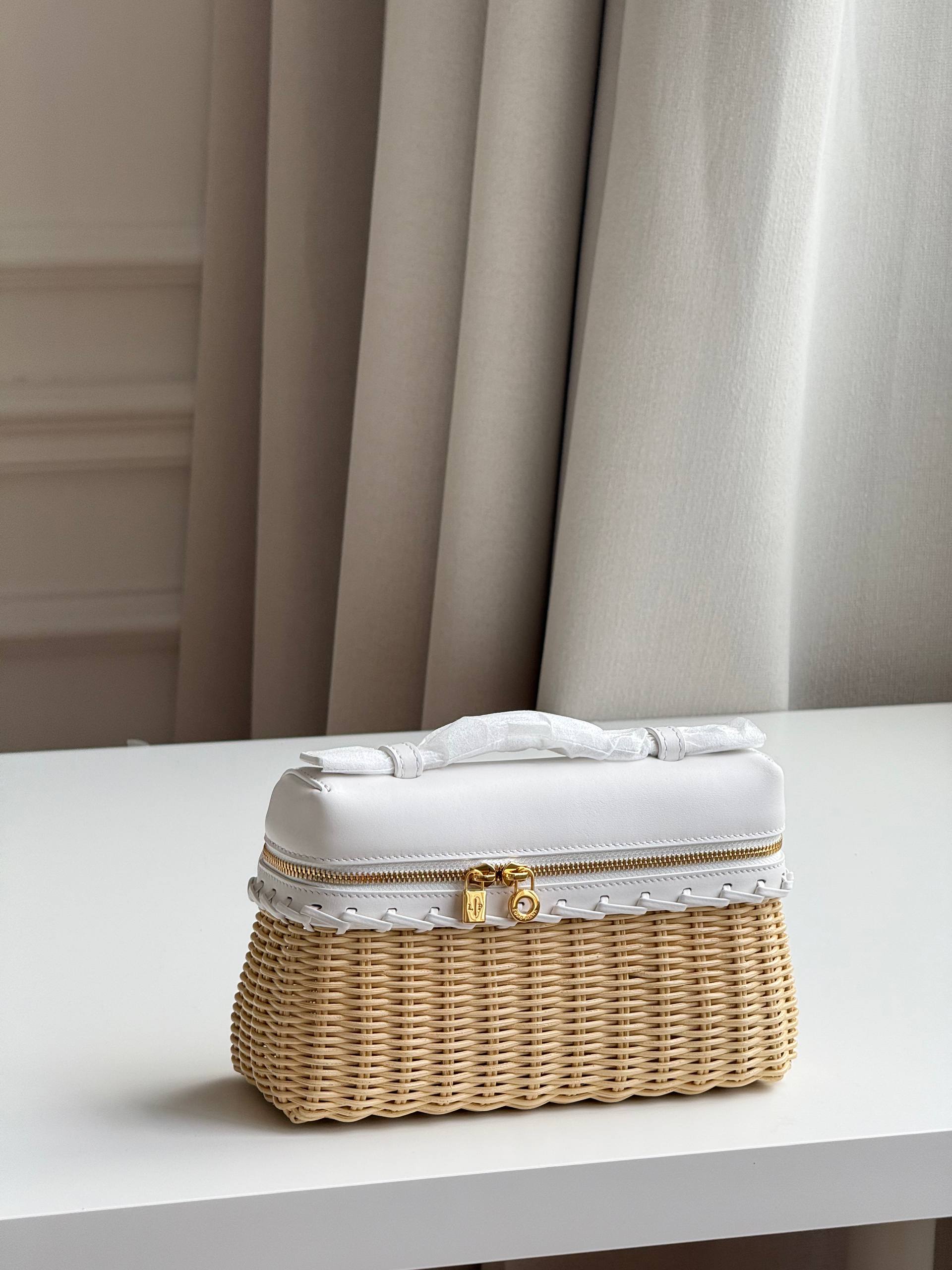 Loro Piana Extra Pocket L19 Wicker Handbag