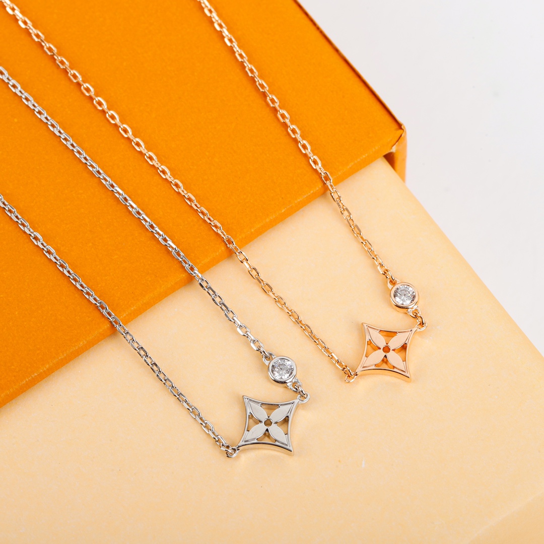 LV Idylle Blossom Necklace