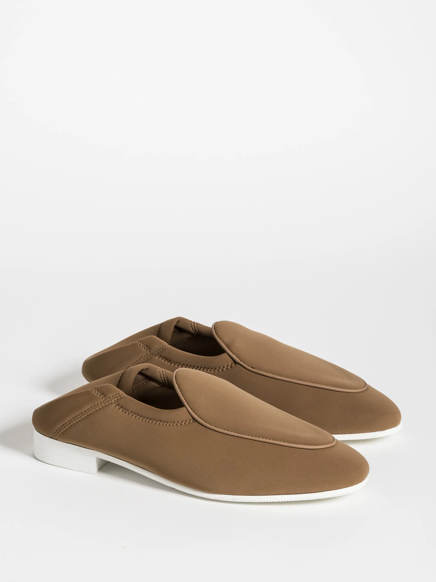 CHRIS BOAT BEIGE