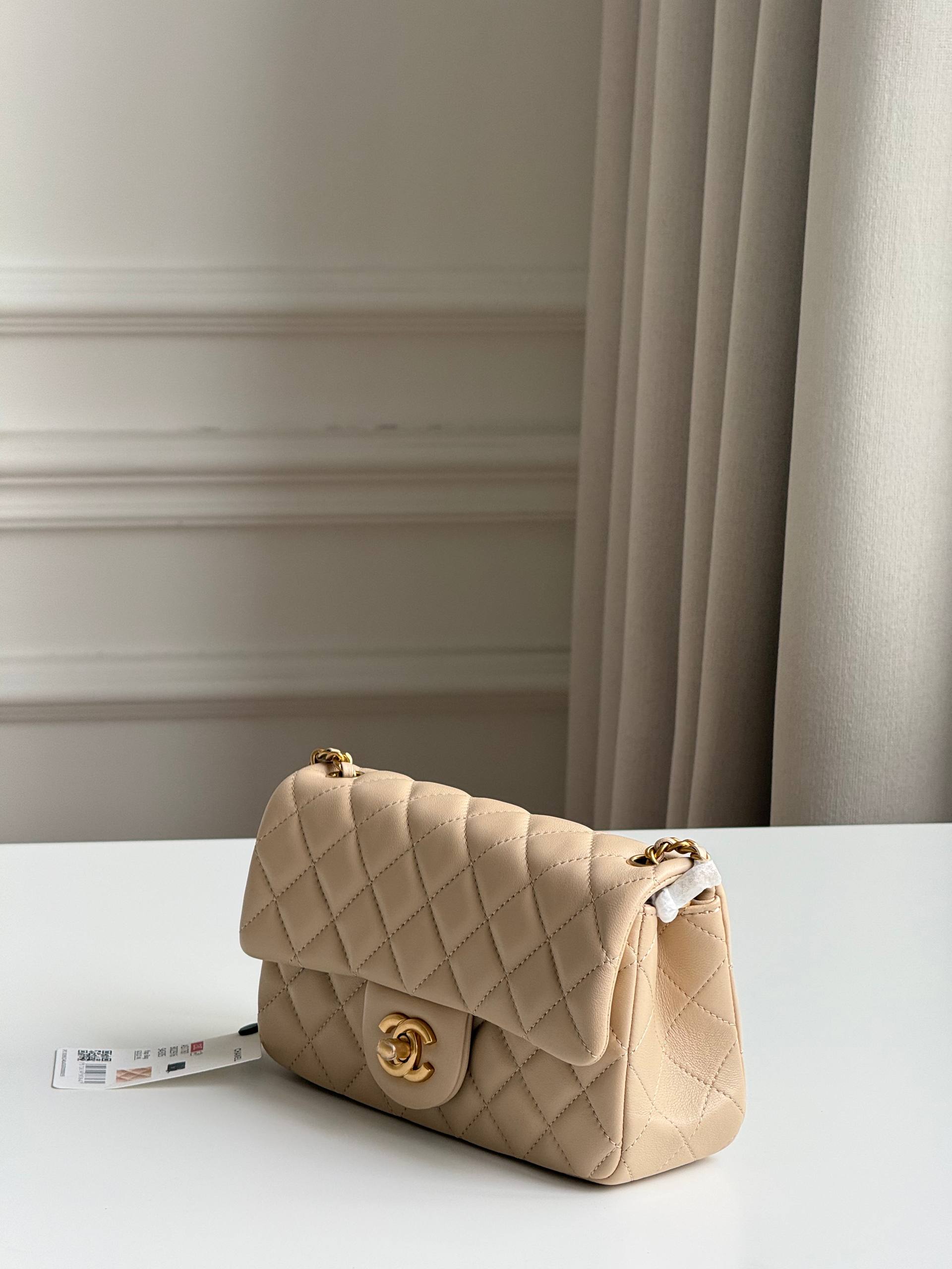 hanel Small Classic Flap in Milk Tea Beige Lambskin