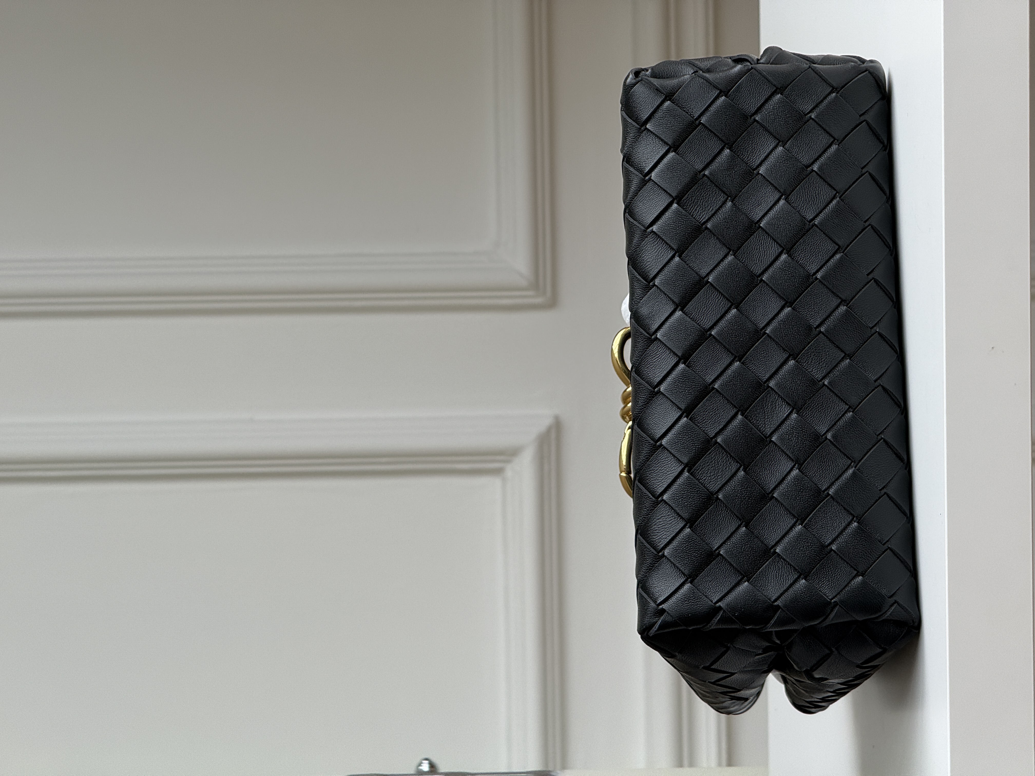 Bottega Veneta Andiamo Small Intrecciato Tote Bag