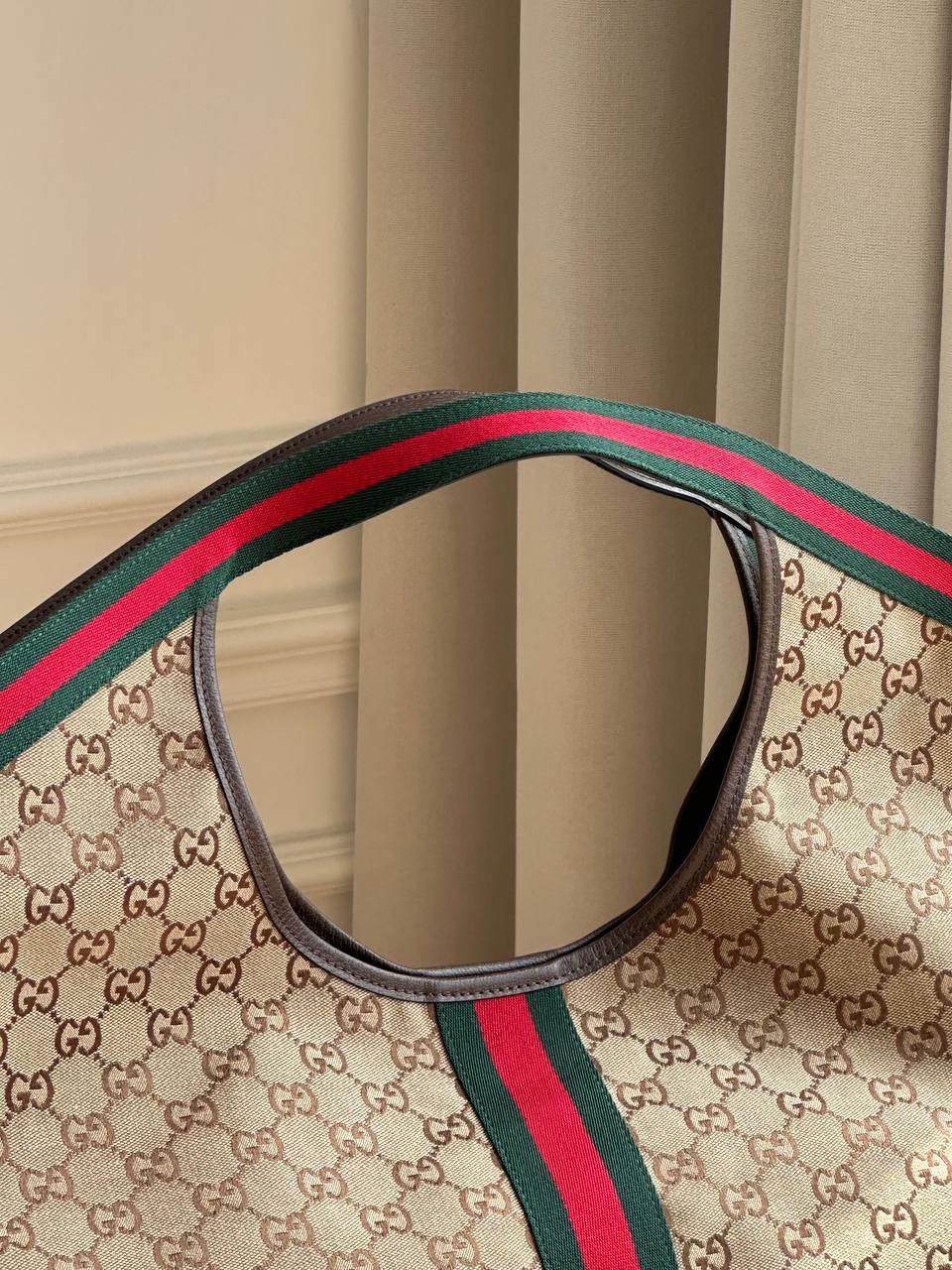 Gucci Giglio Tote Bag