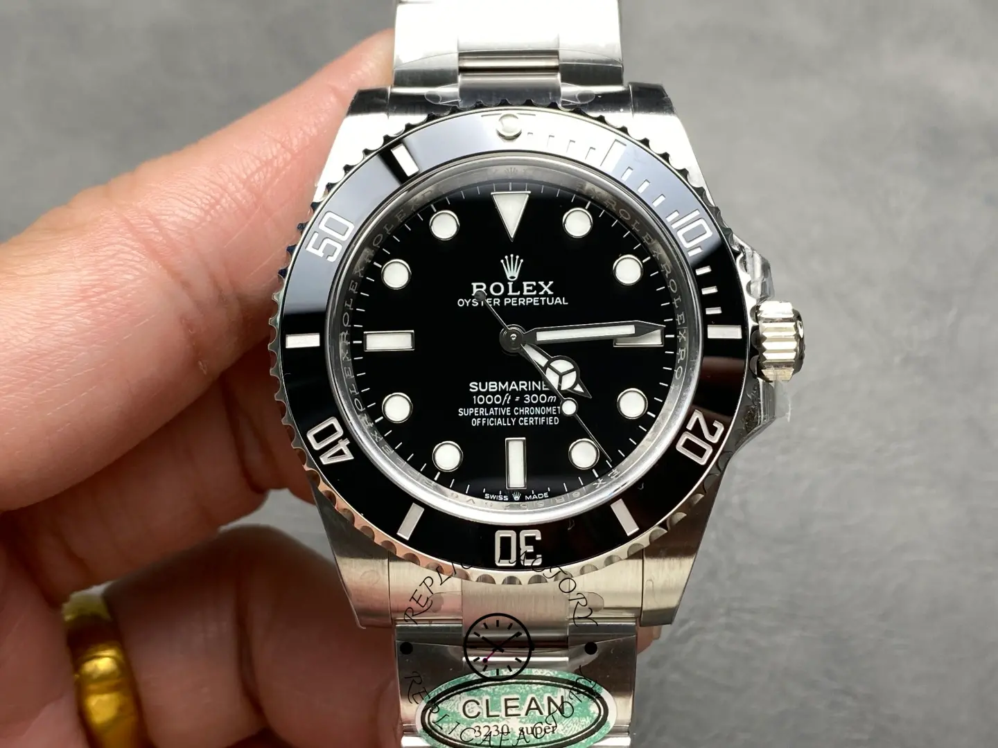 Rolex Submariner 124060 Oyster Stainless Steel Black Dial 41mm Mens Replica Watch