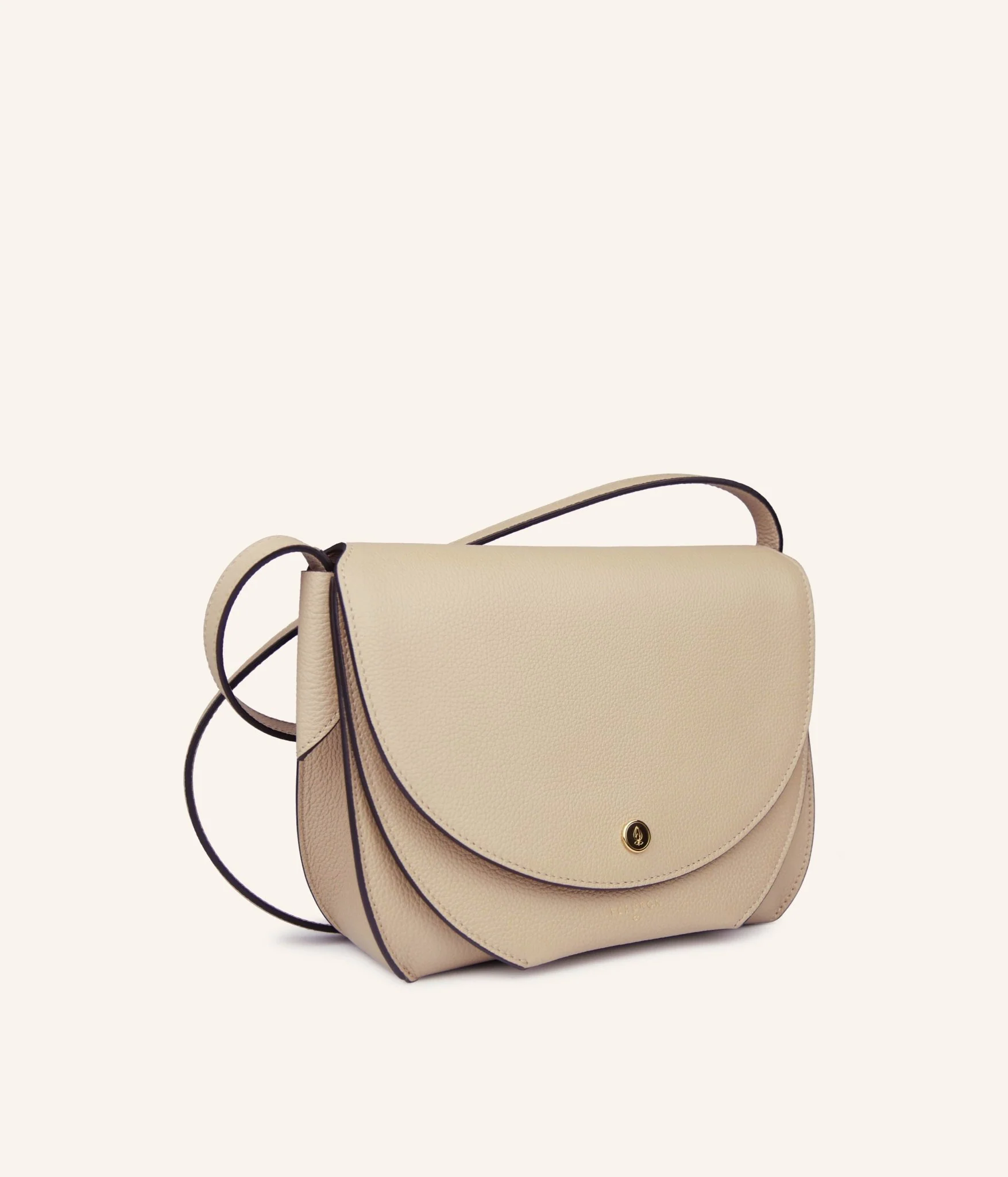 Magnolia | Sable