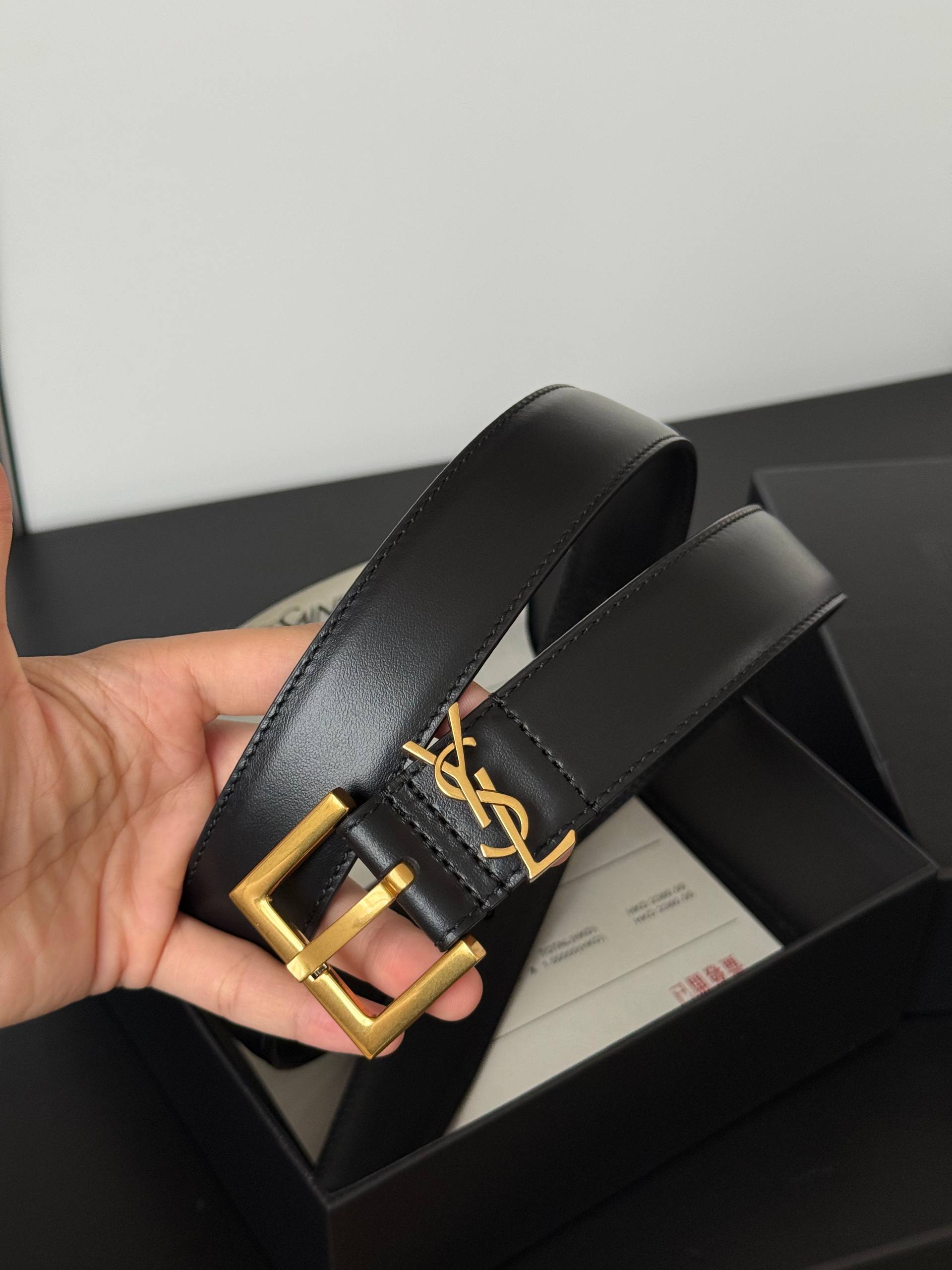 YSL Vintage Gold Pin Buckle Logo Genuine Leather Belt