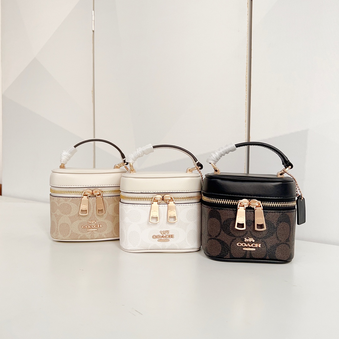 Women Handbag CY732 Ava Crossbody Chain Bag