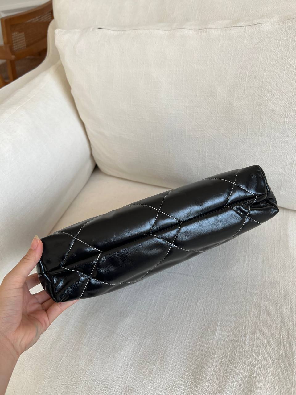 Chanel 22 Medium Shiny Calfskin Tote Bag