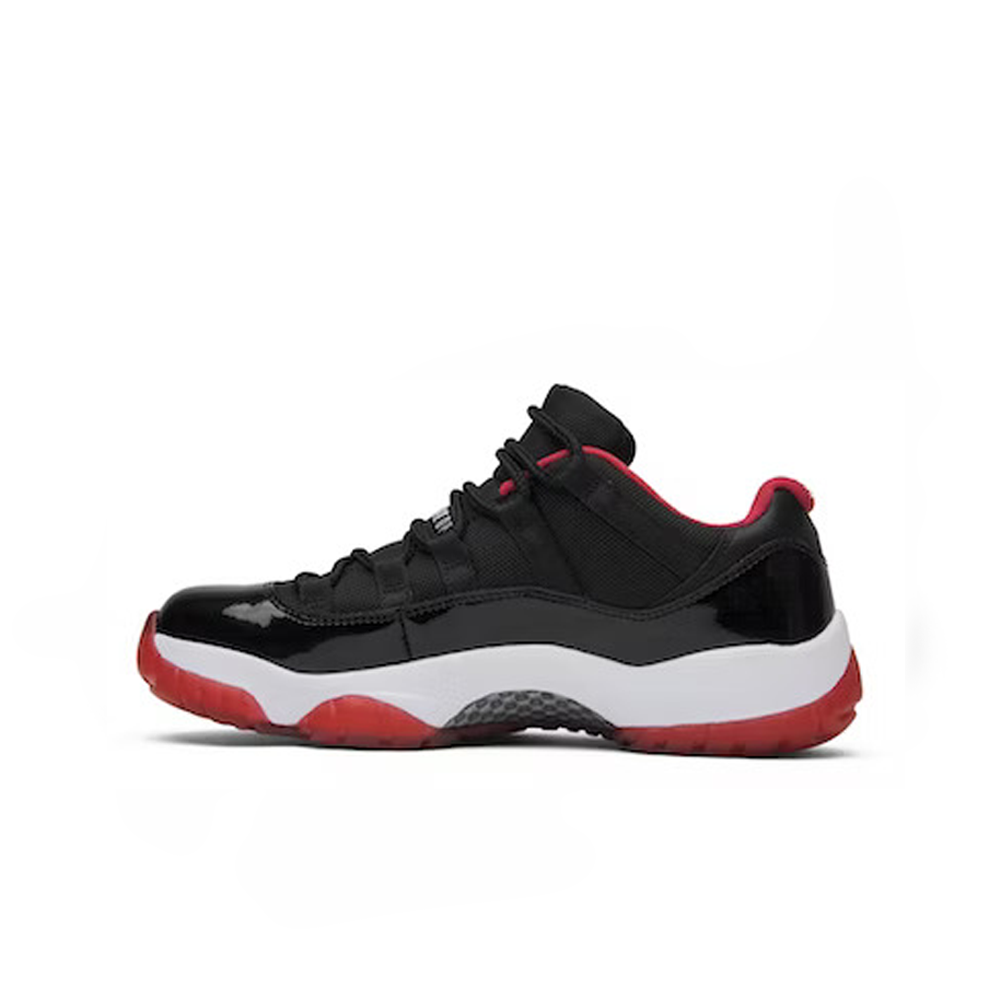 Jordan 11 Retro 'Bred'