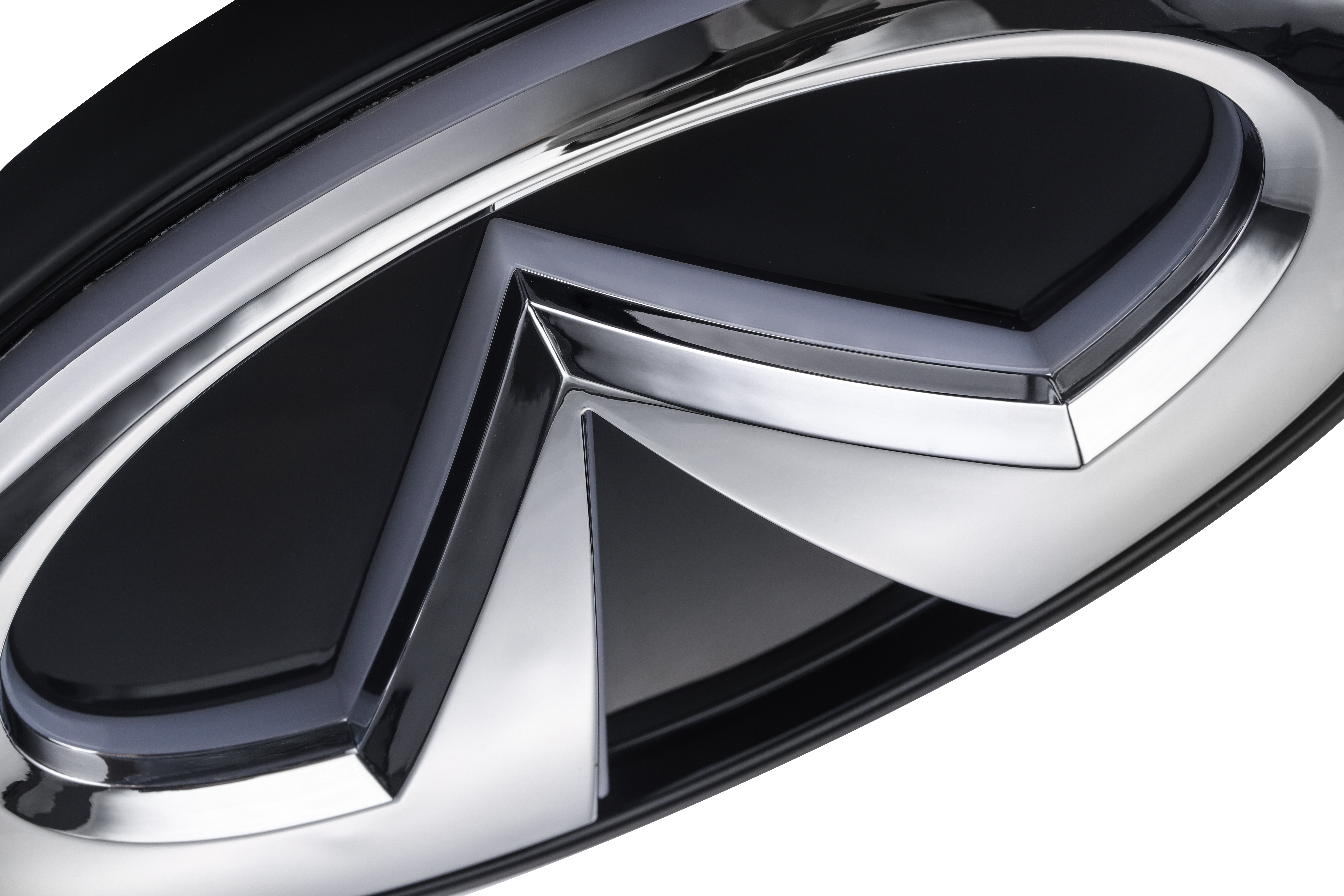 Illuminated LED Light Car Front Grille Grill Star Emblem Badge Chrome Style for Infiniti Q50 Q50S Q50L 14-17 White Light