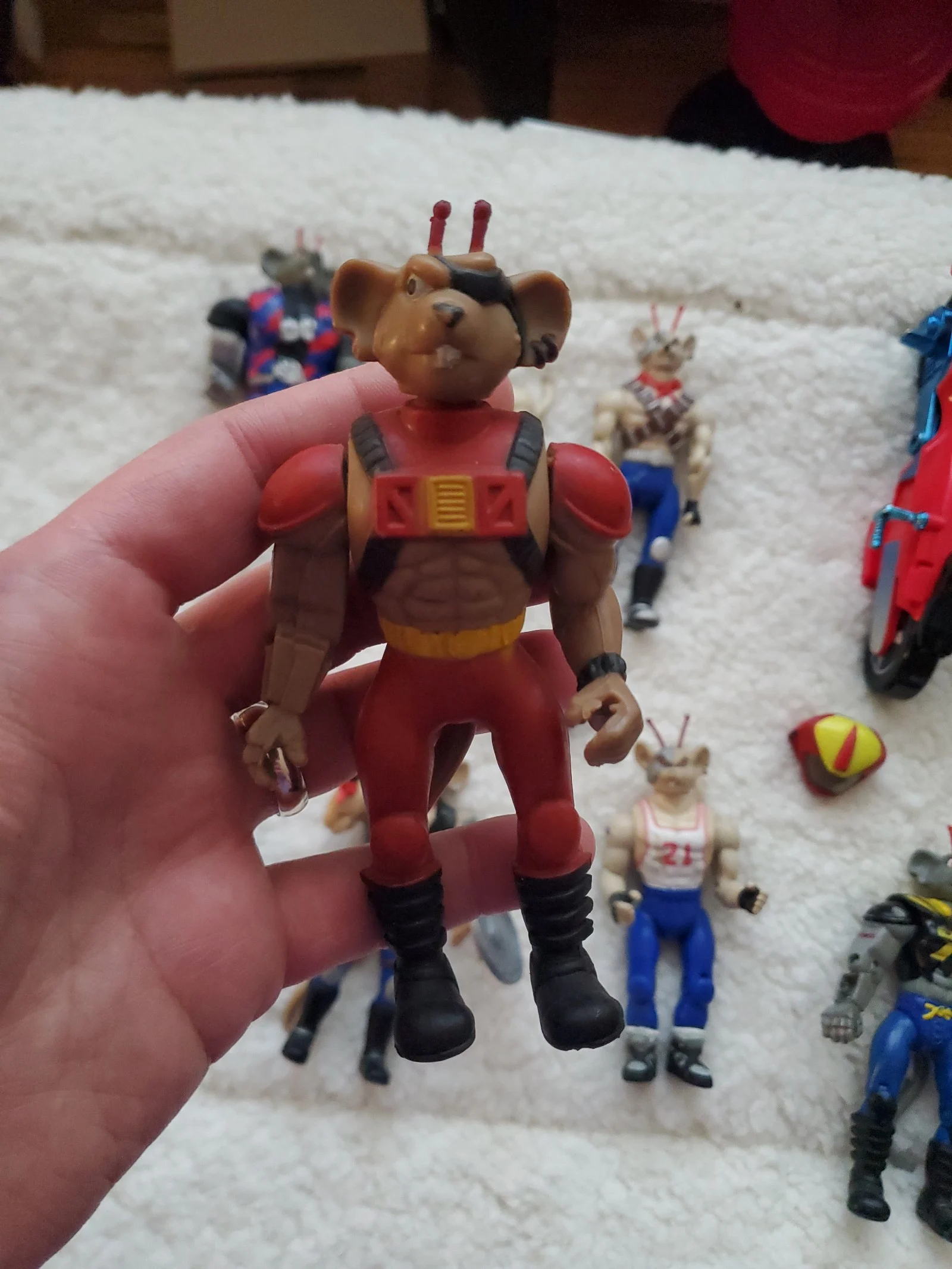 VINTAGE LOT OF BIKER MICE WITH SOME RARE R4ZC4