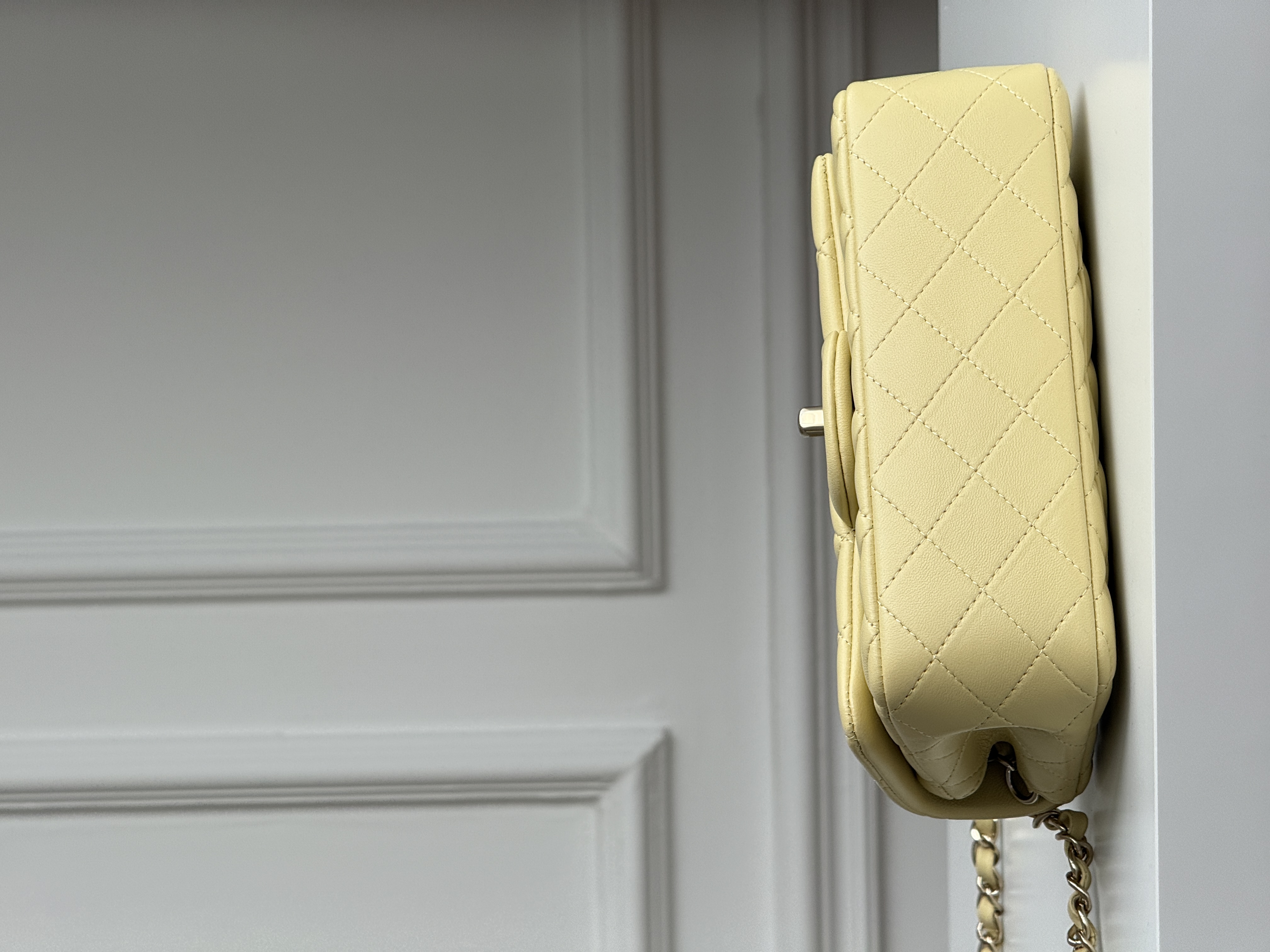 CHANEL Classic Flap (CF) Small Handbag