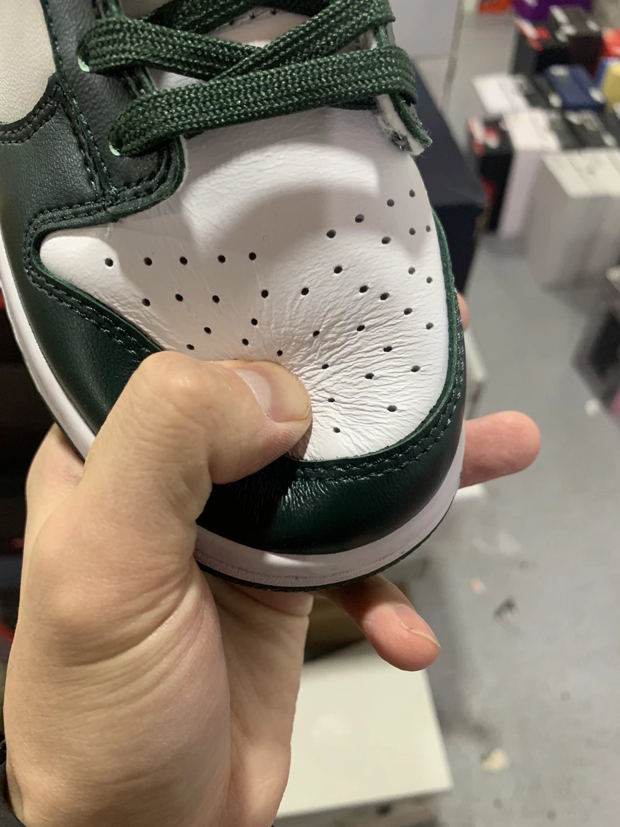 Nike Dunk Low Dark Green Color