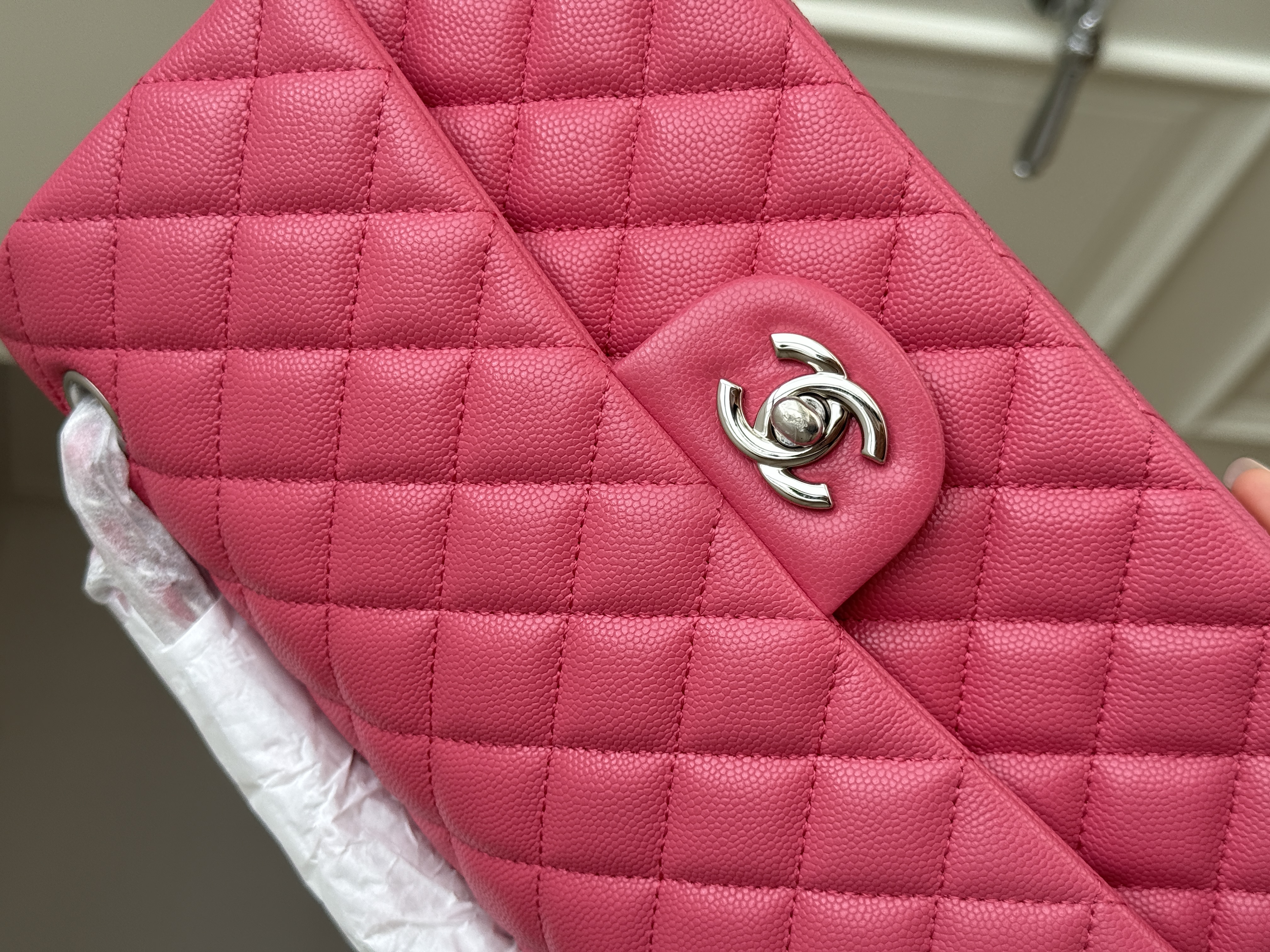 Chanel Medium Classic Flap Hot Pink Caviar Leather Diamond Quilt Silver Turn-Lock CC Chain Crossbody Bag