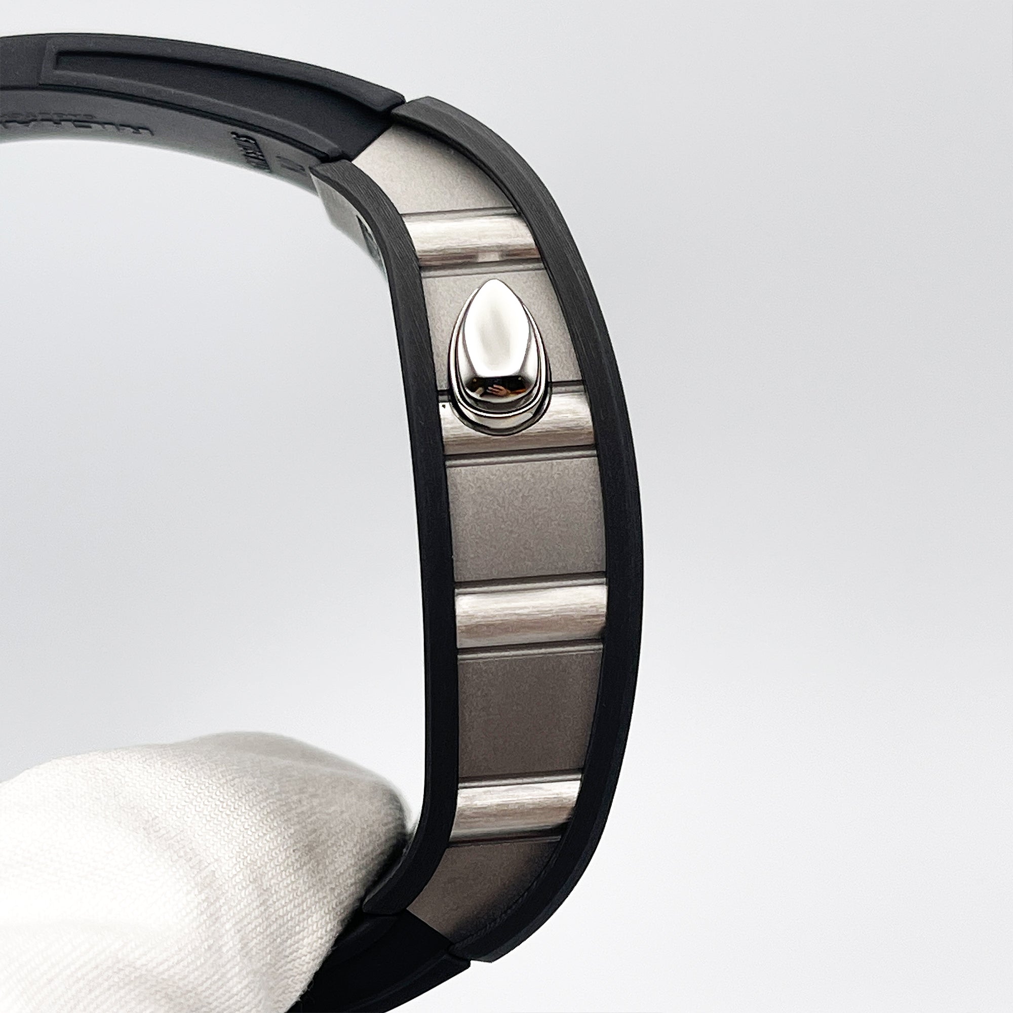 Richard Mille Ladies' Carbon TPT RM037【1:1 Replica】