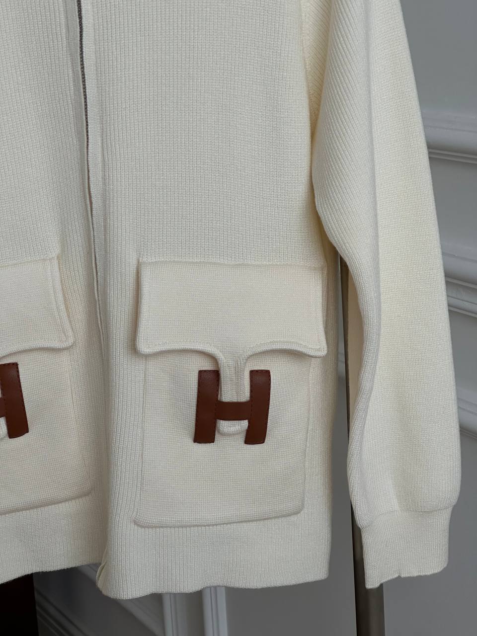 Cream White Half-Zip Collar Knit Cardigan With Brown Leather H Logo Dual Pockets