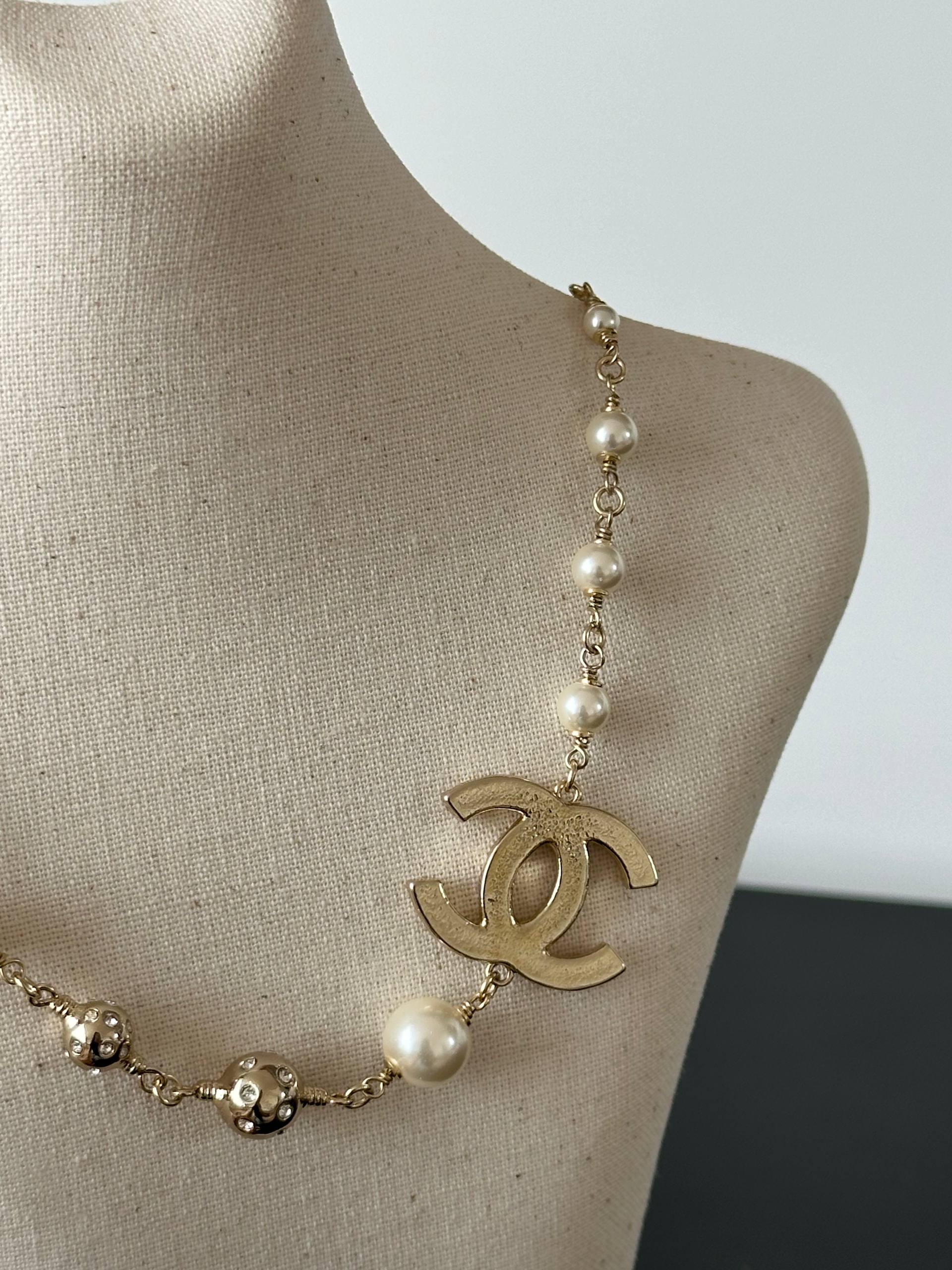 Chanel Classic Interlocking CC Crystal & Pearl Necklace
