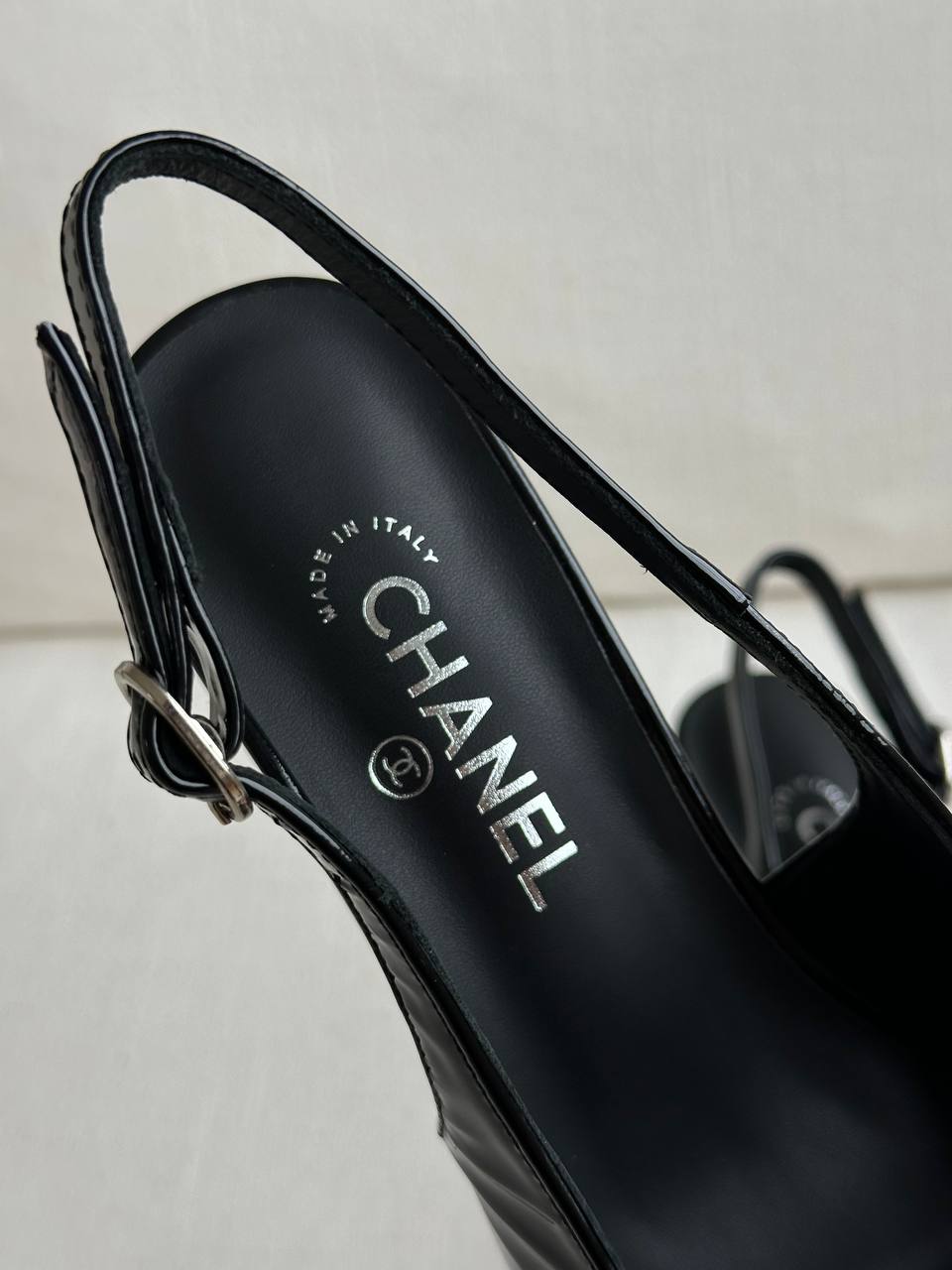 Chanel Black Patent Leather Pointed Toe Slingback Block Heel Sandals
