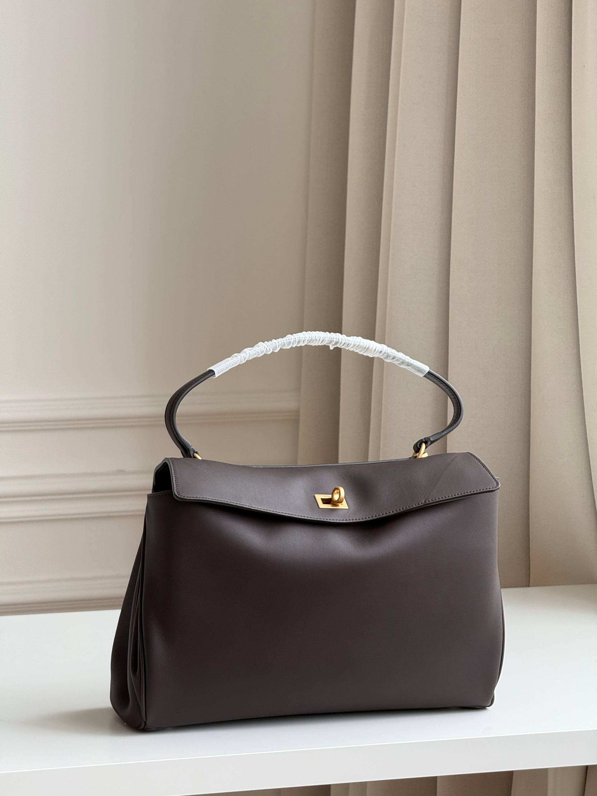 Balenciaga Rodeo Medium Handbag