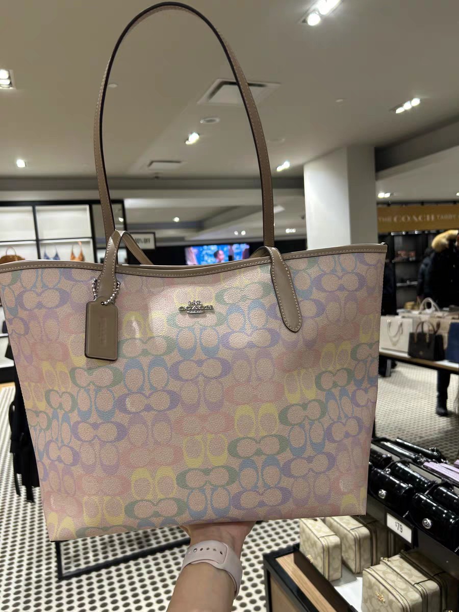 Women Handbag CDA93 City Tote Bag In Rainbow Signature Canvas