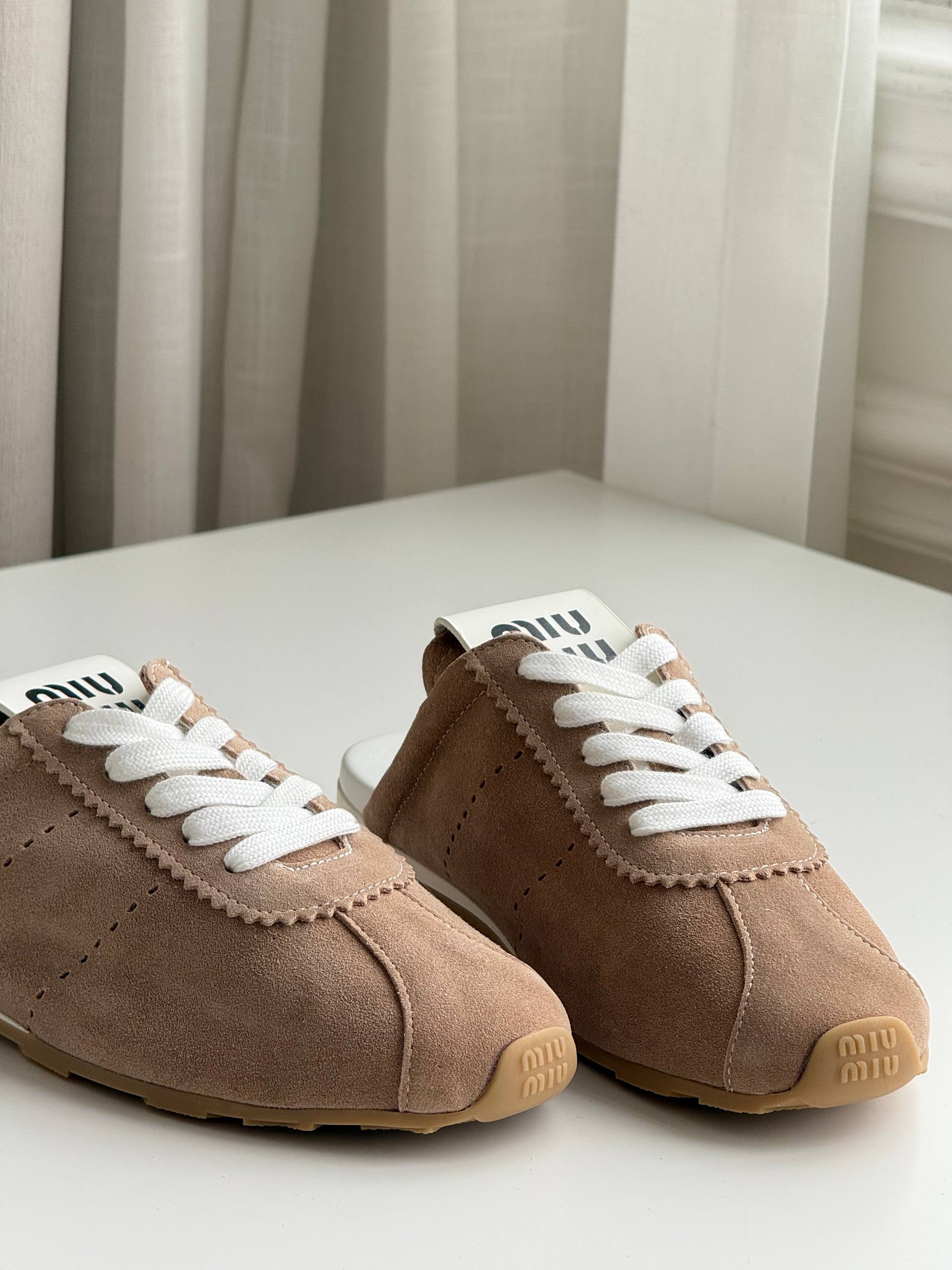 Miu Miu Faded Suede Deck Mules (Cinnamon)