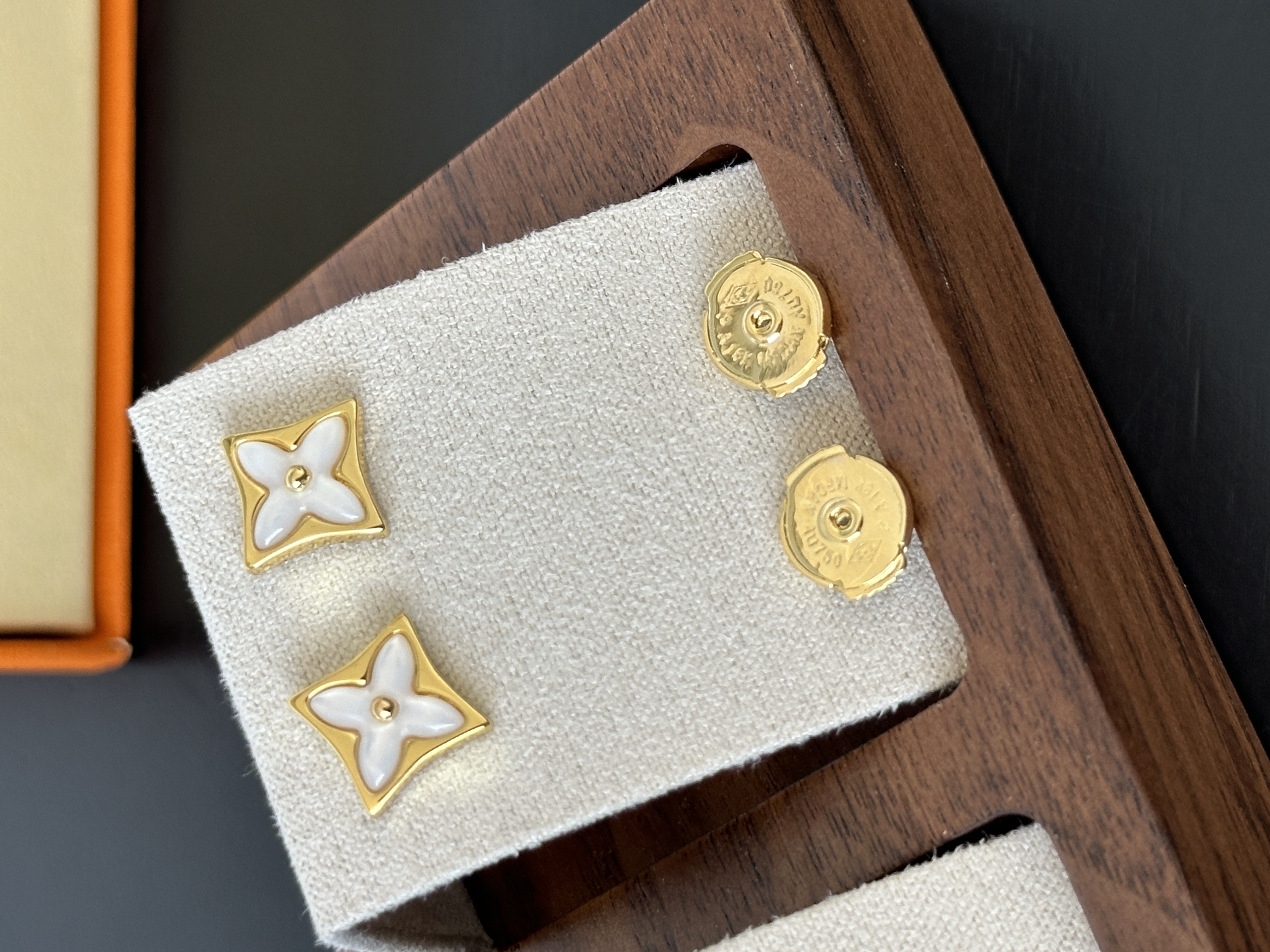 LV Square Four-Leaf Clover Earrings with White Mother-of-Pearl