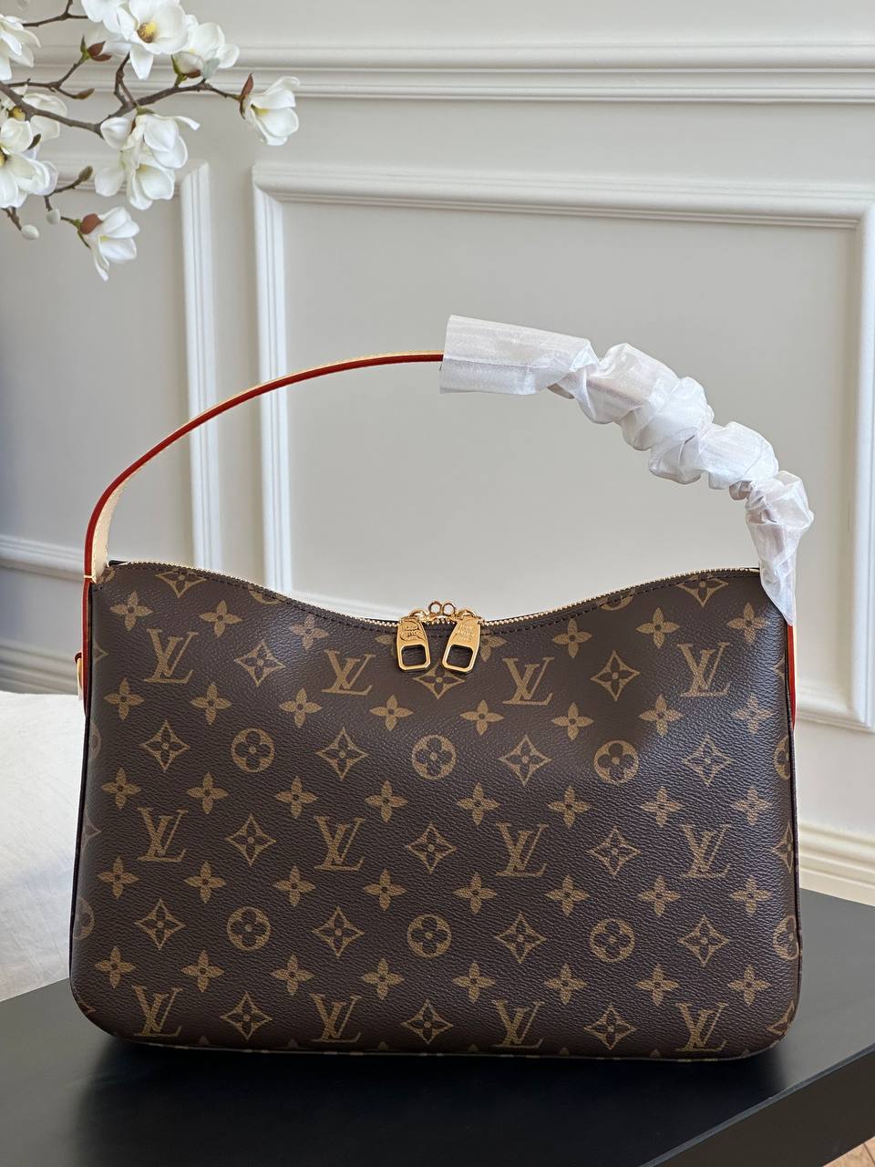 Louis Vuitton Monogram Hobo Shoulder Handbag