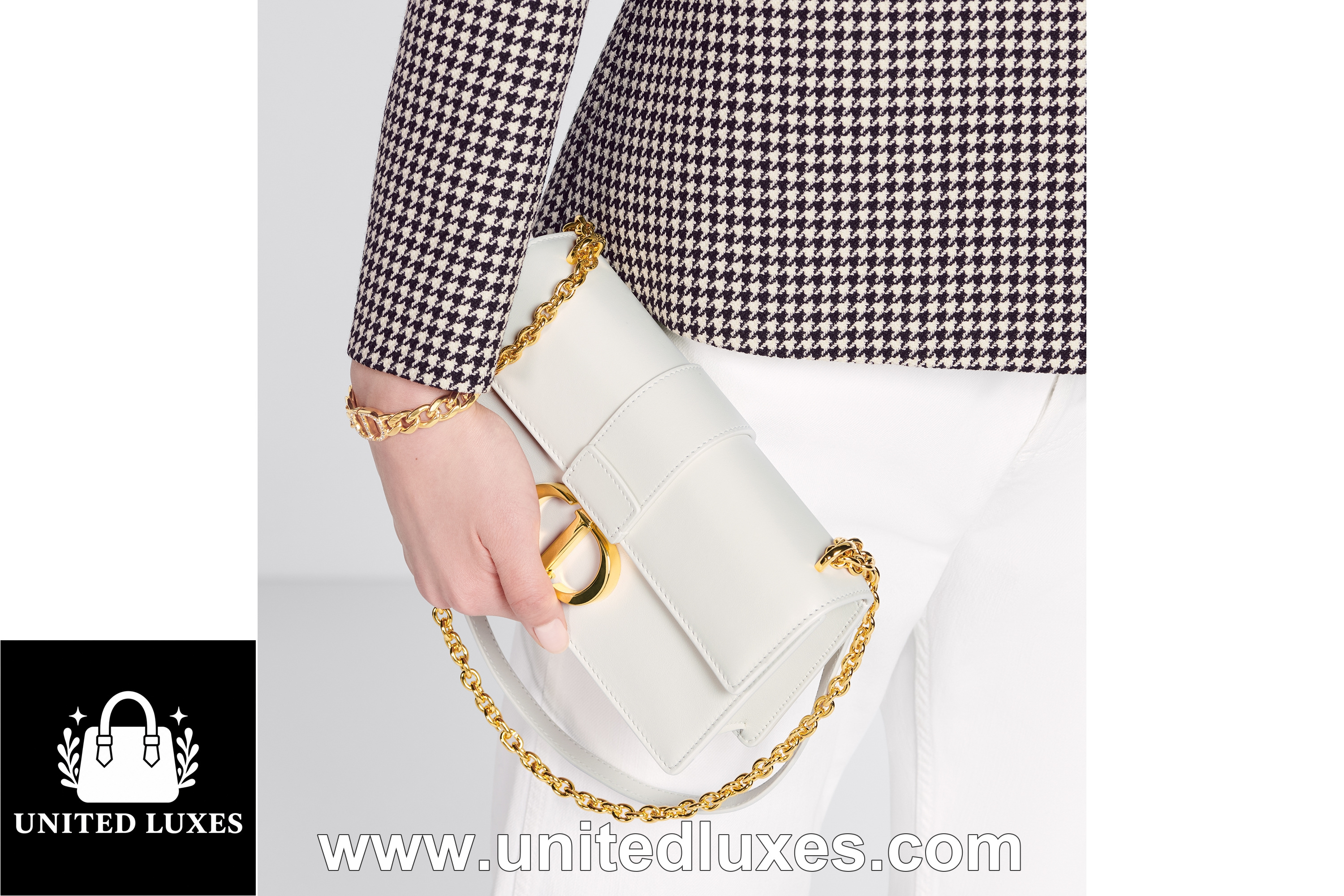 Replica 30 Montaigne East-West Bag with Chain