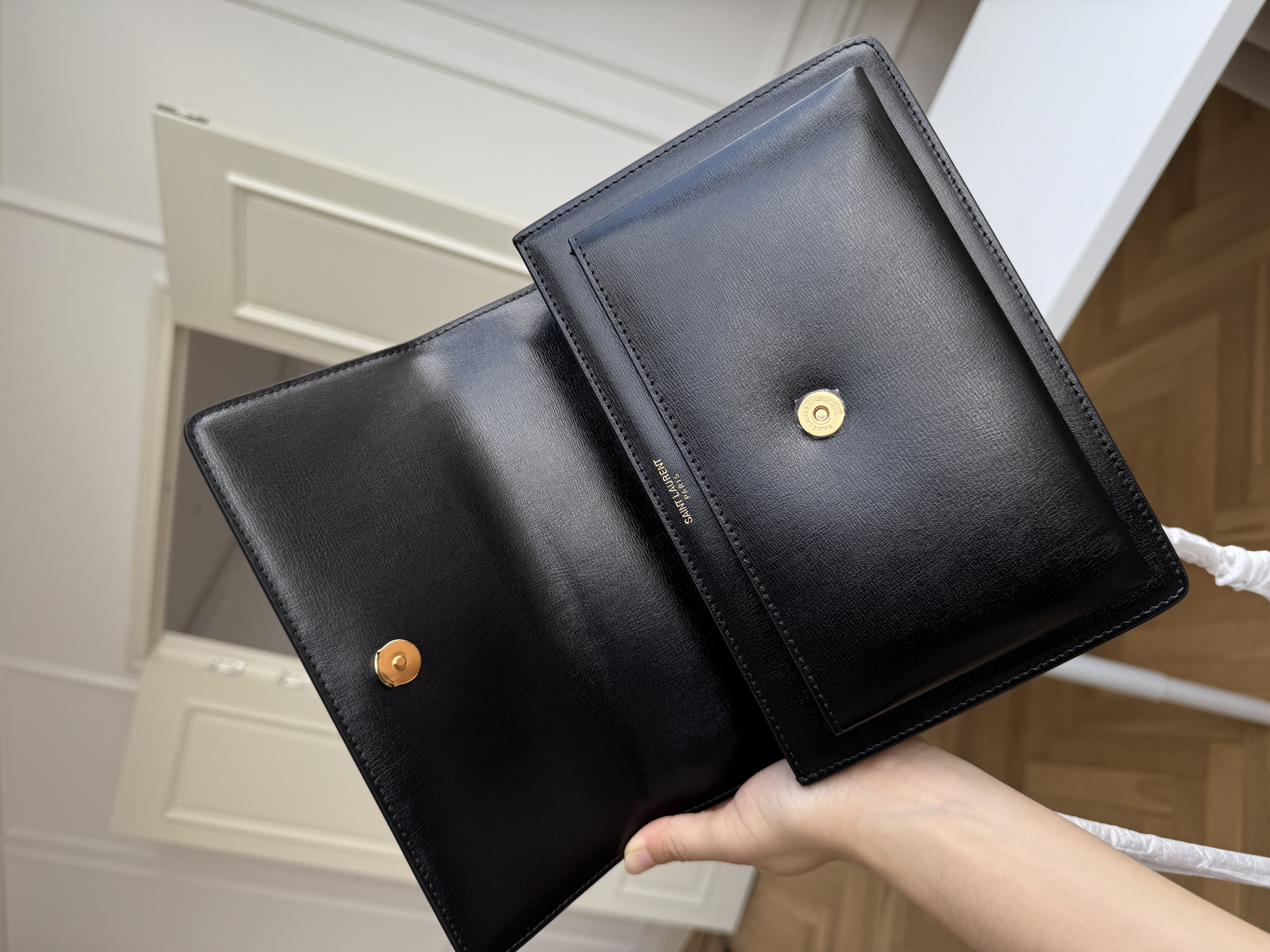 Yves Saint Laurent Black Smooth Calfskin Gold Logo Shoulder Bag