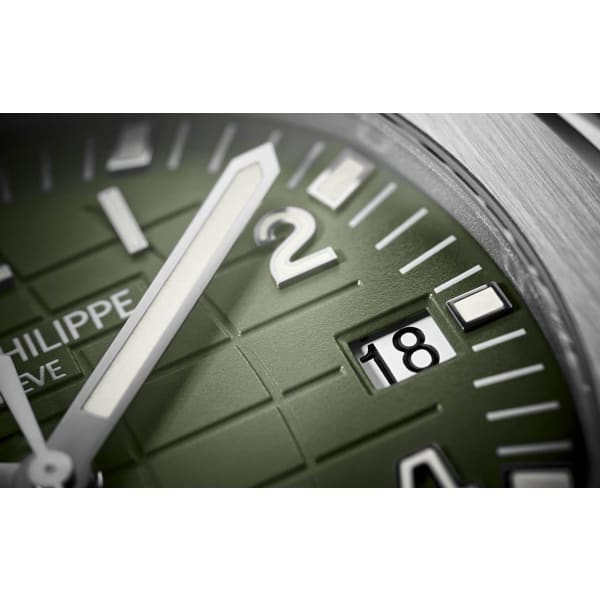 Patek Philippe Aquanaut White Gold 5168G-010 with Khaki Green Embossed dial【1:1 Replica】