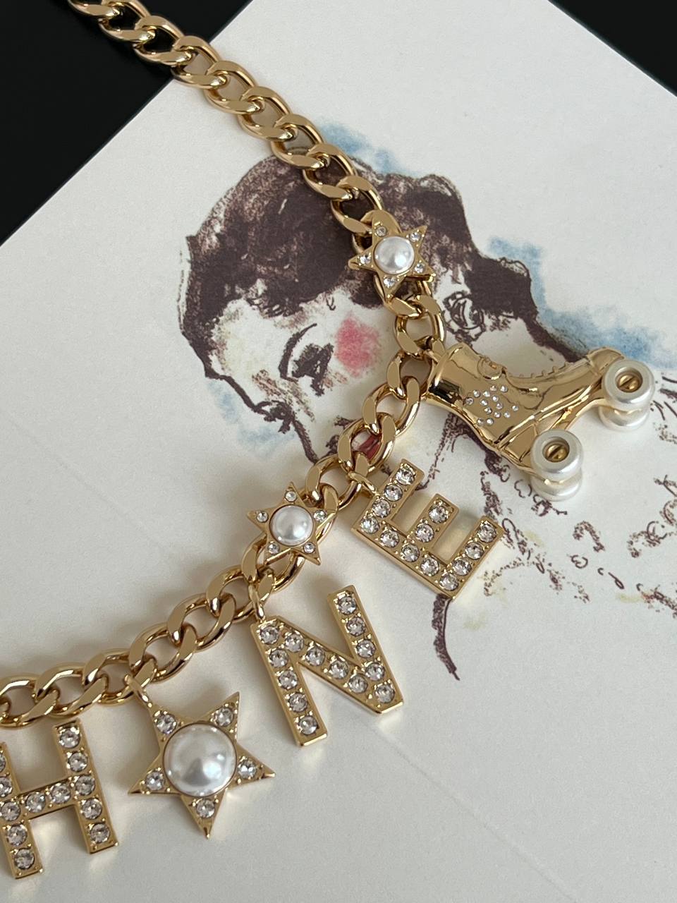 CHANEL Vintage Roller Skate Pearl Star Crystal Letter Metal Waist Chain