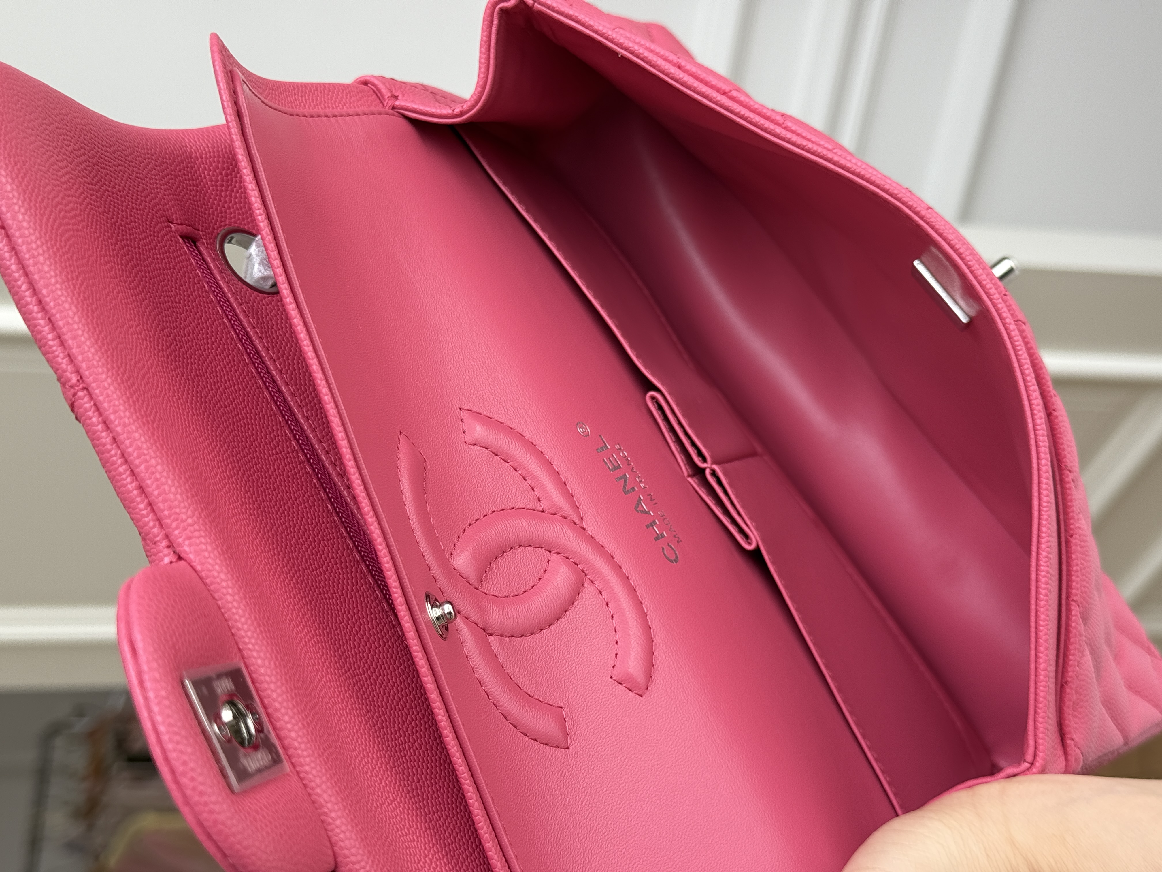 Chanel Medium Classic Flap Hot Pink Caviar Leather Diamond Quilt Silver Turn-Lock CC Chain Crossbody Bag