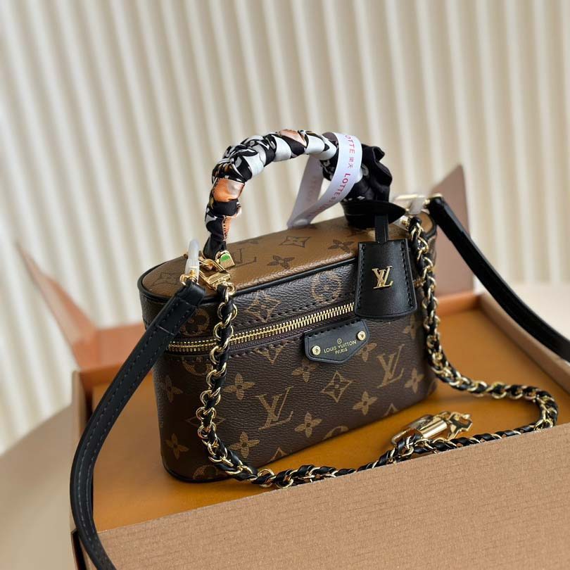 VANITY CHAIN POUCH MONOGRAM 19X12CM