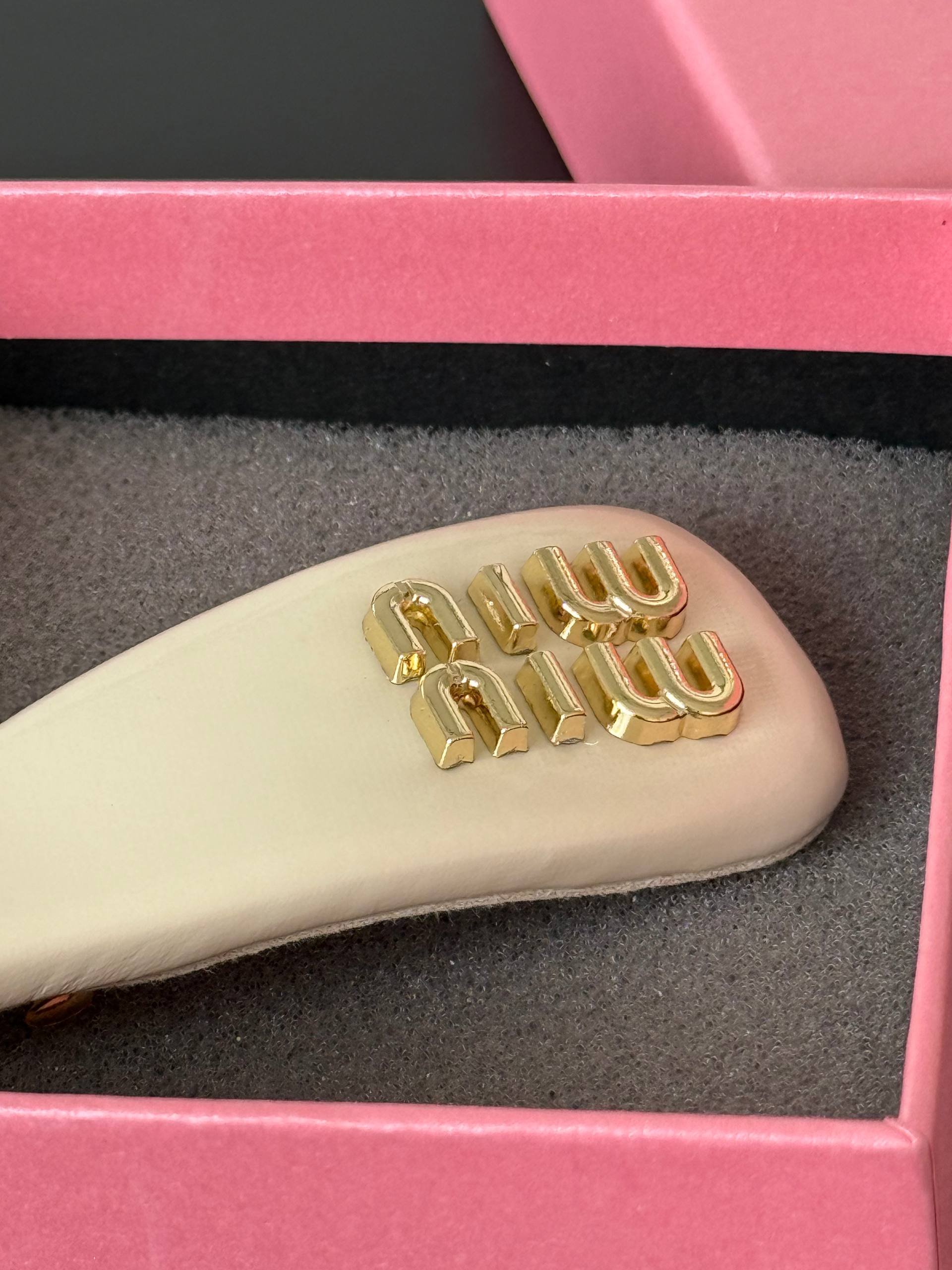 Miu Miu Enamel Logo Hair Clip