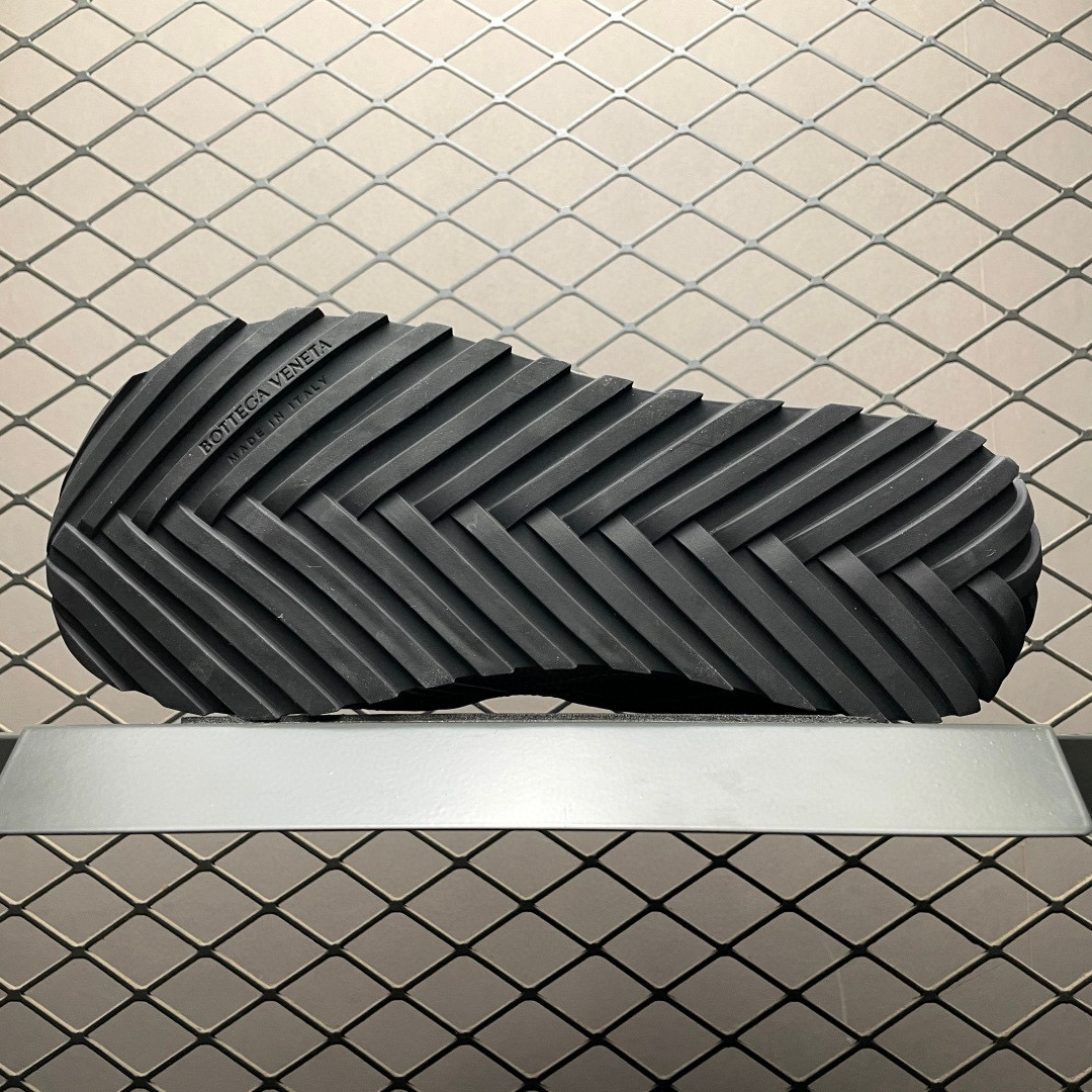 Bottega Veneta Orbit Runner Brown Shoes