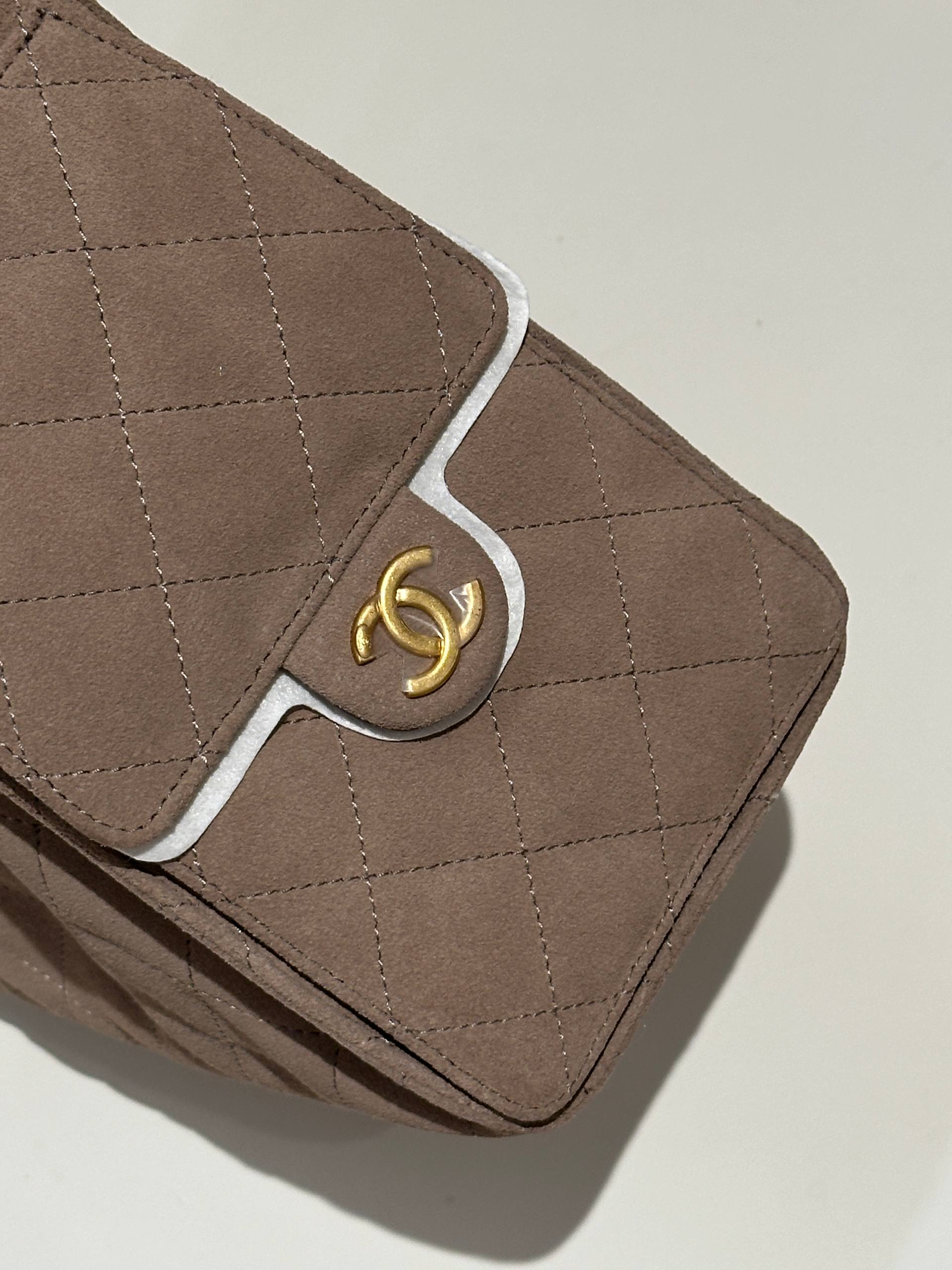 CHANEL Small 25 Bag in Taupe Grey Suede