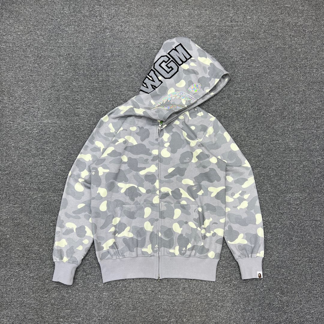 1:1 Best Quality Laser Shark Grey Camo Zipper Hoodie