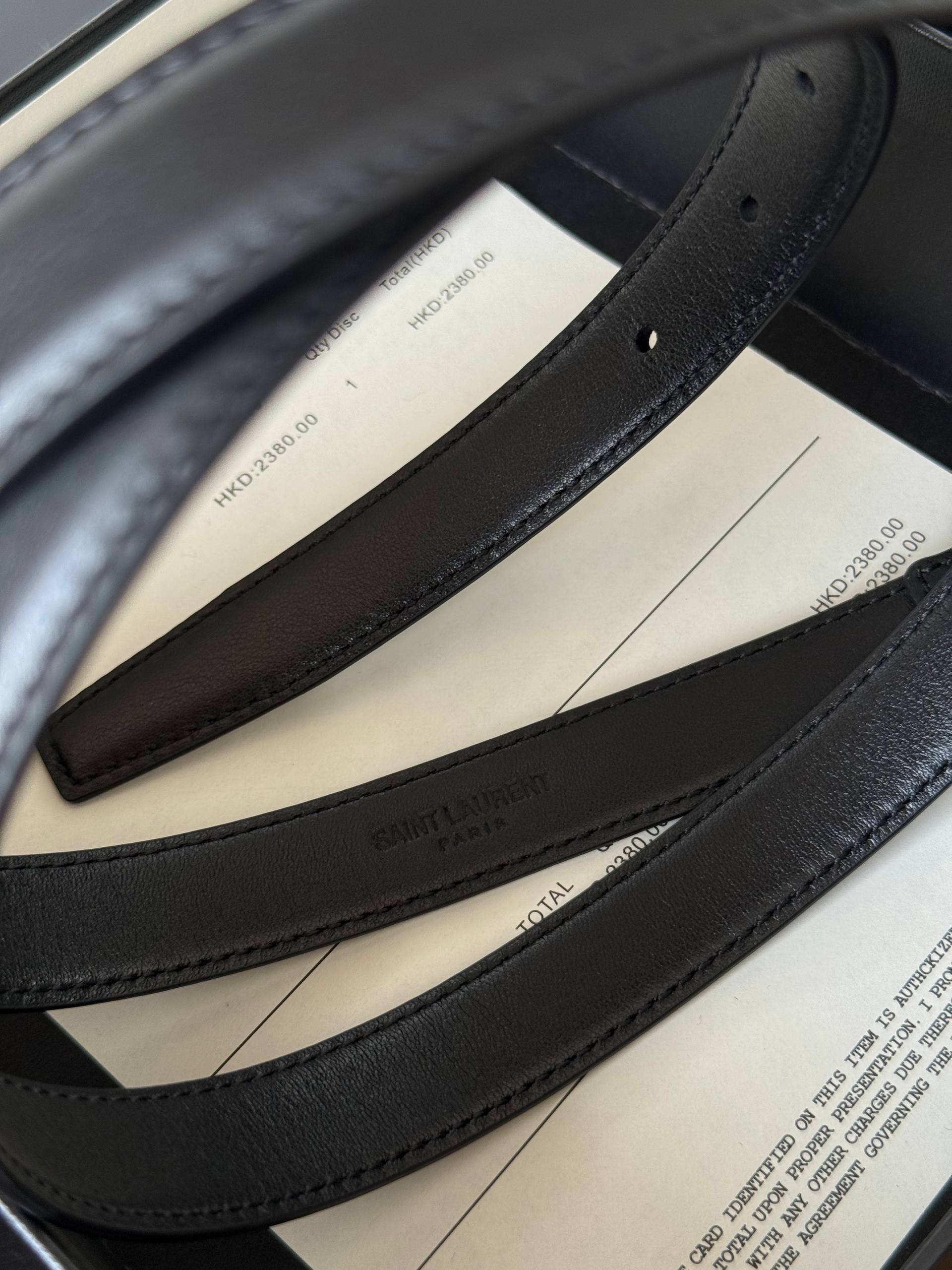 Saint Laurent Cassandre Thin Belt in Smooth Leather