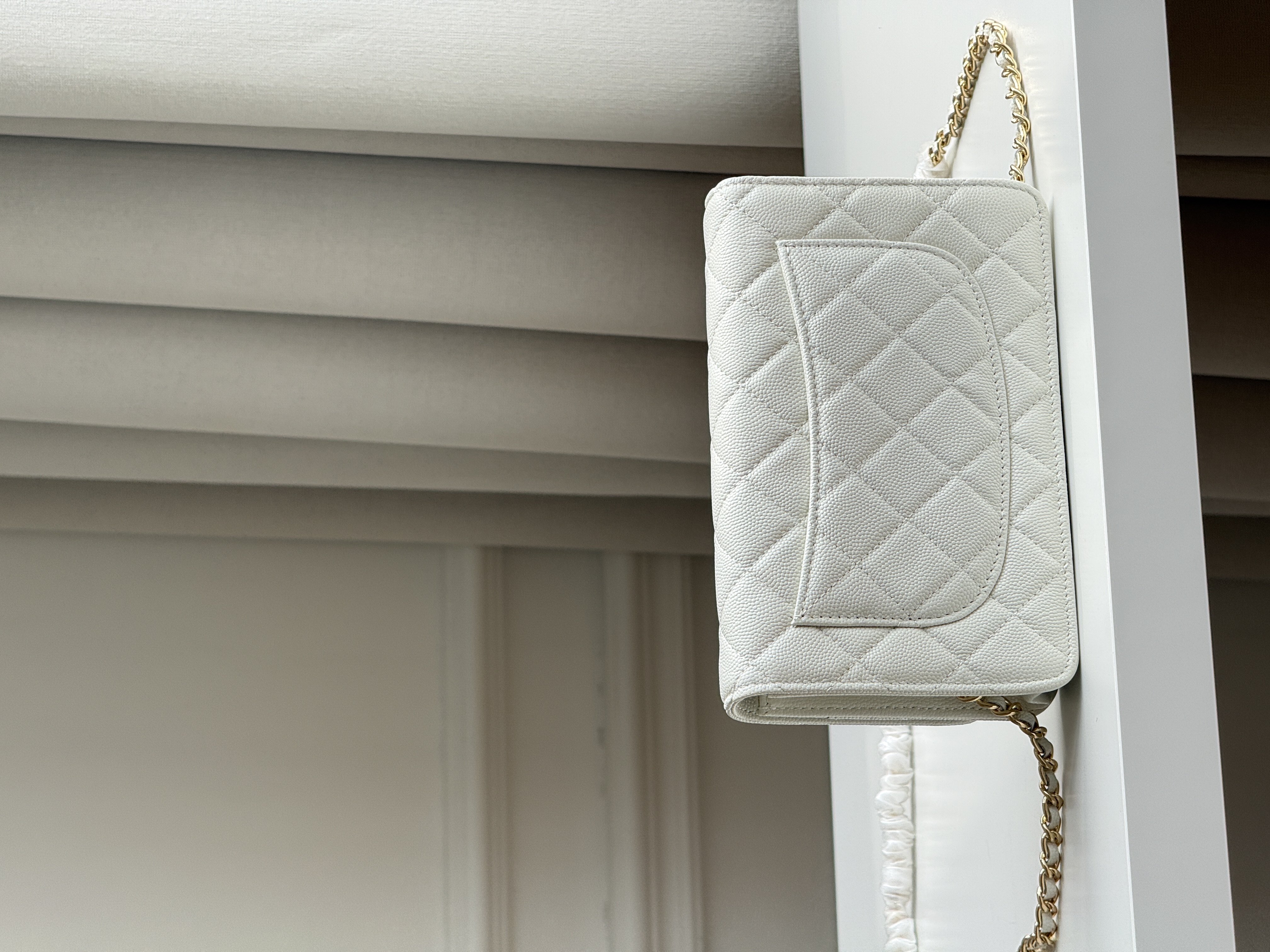 Chanel White Caviar Leather Wallet On Chain Crossbody Bag