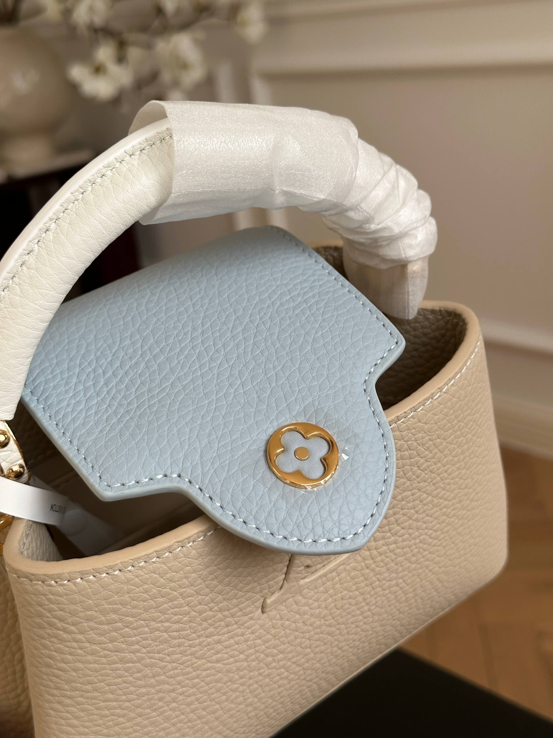 Louis Vuitton Capucines Mini Light Beige Taurillon Leather Handbag with Two Straps