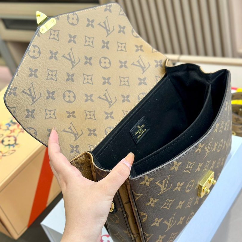 POCHETTE METIS BACKPACK MONOGRAM 25CM