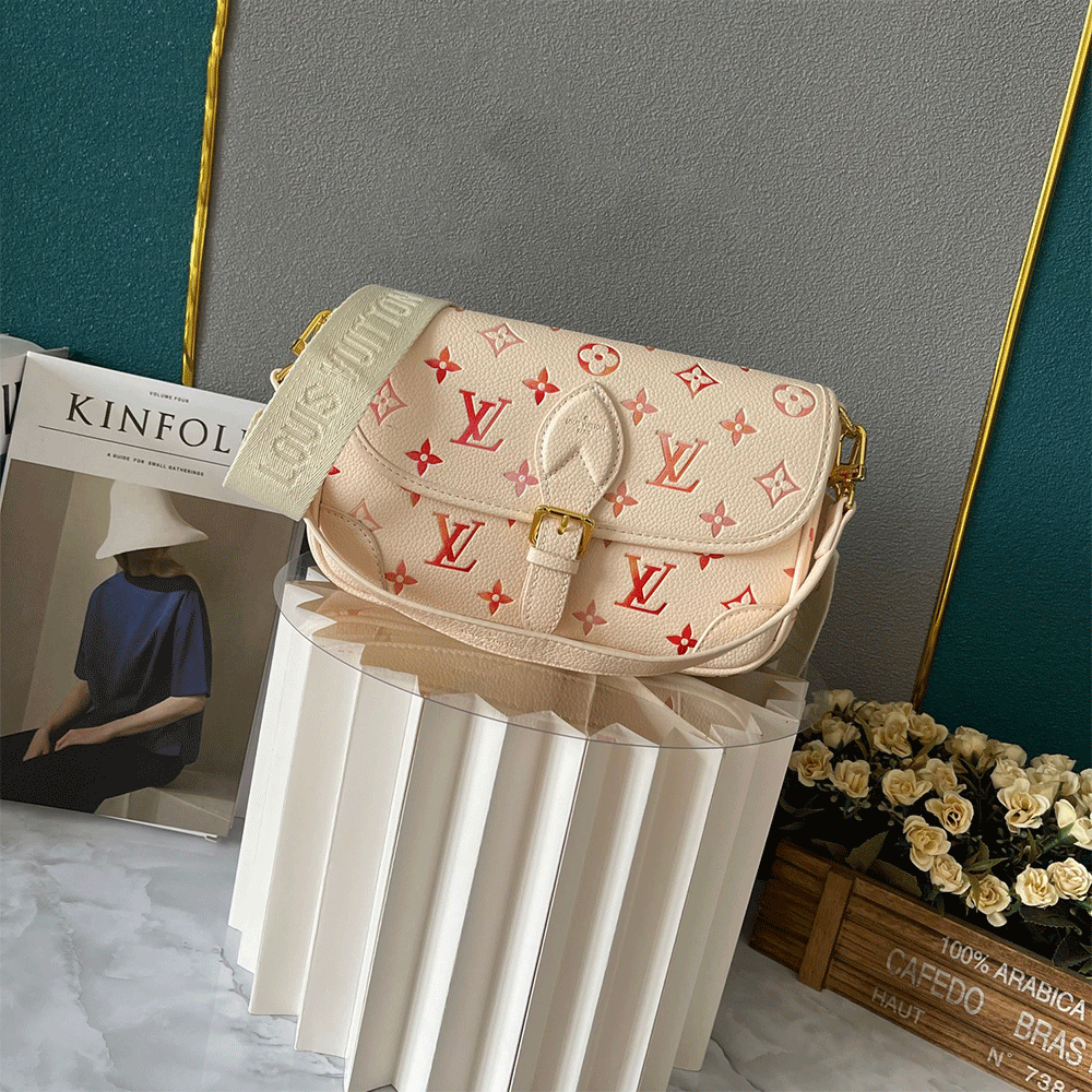 LV Diane bag