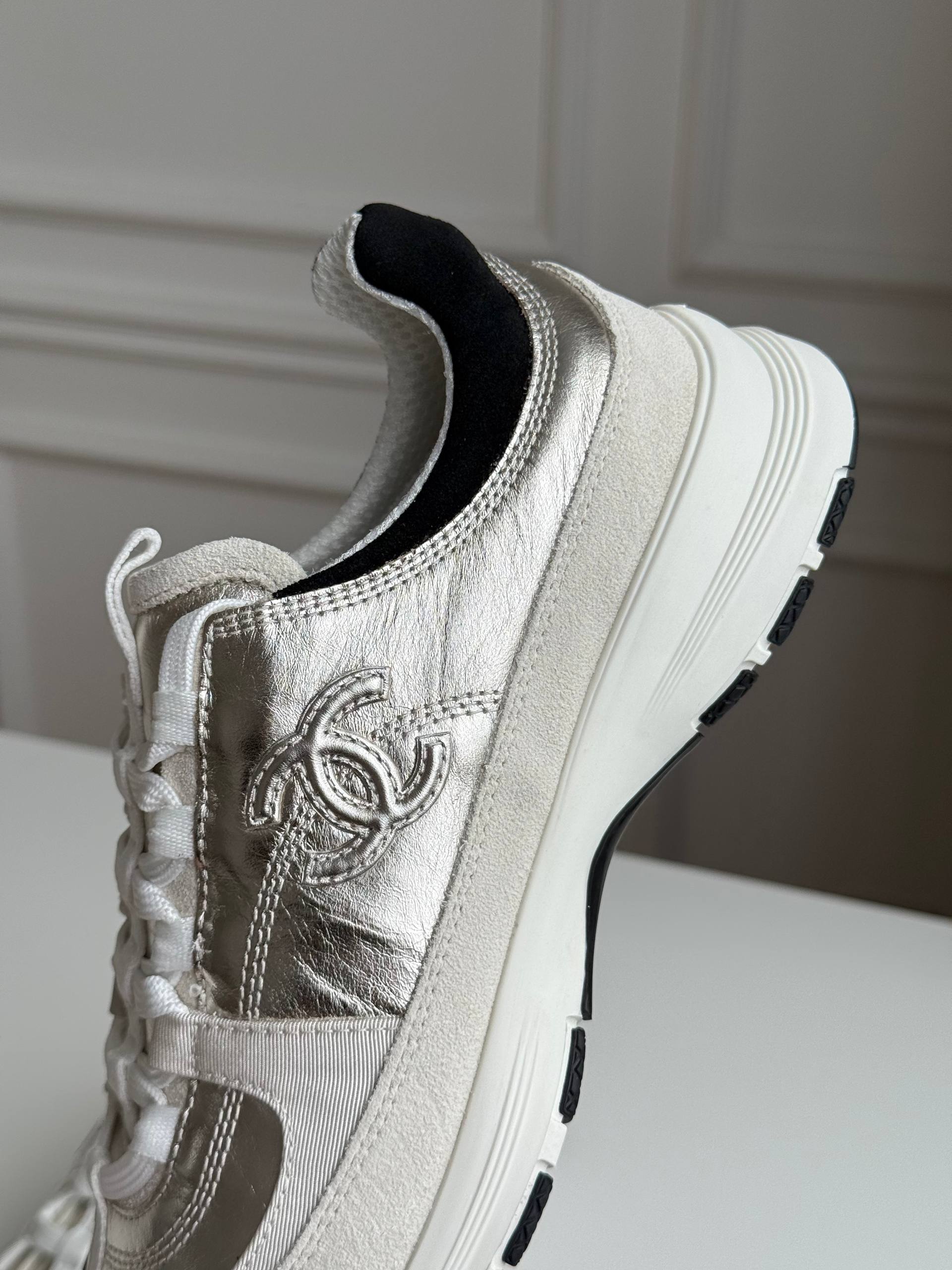 Chanel Metallic CC Logo Low-Top Sneakers